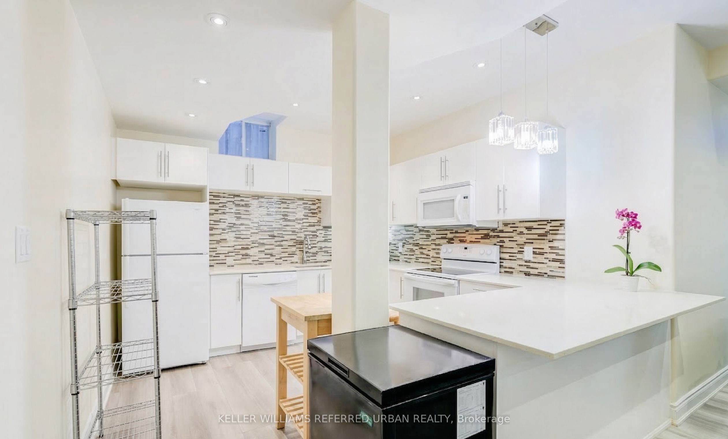 161 Vanda Drive Bsmt Property Photo 3