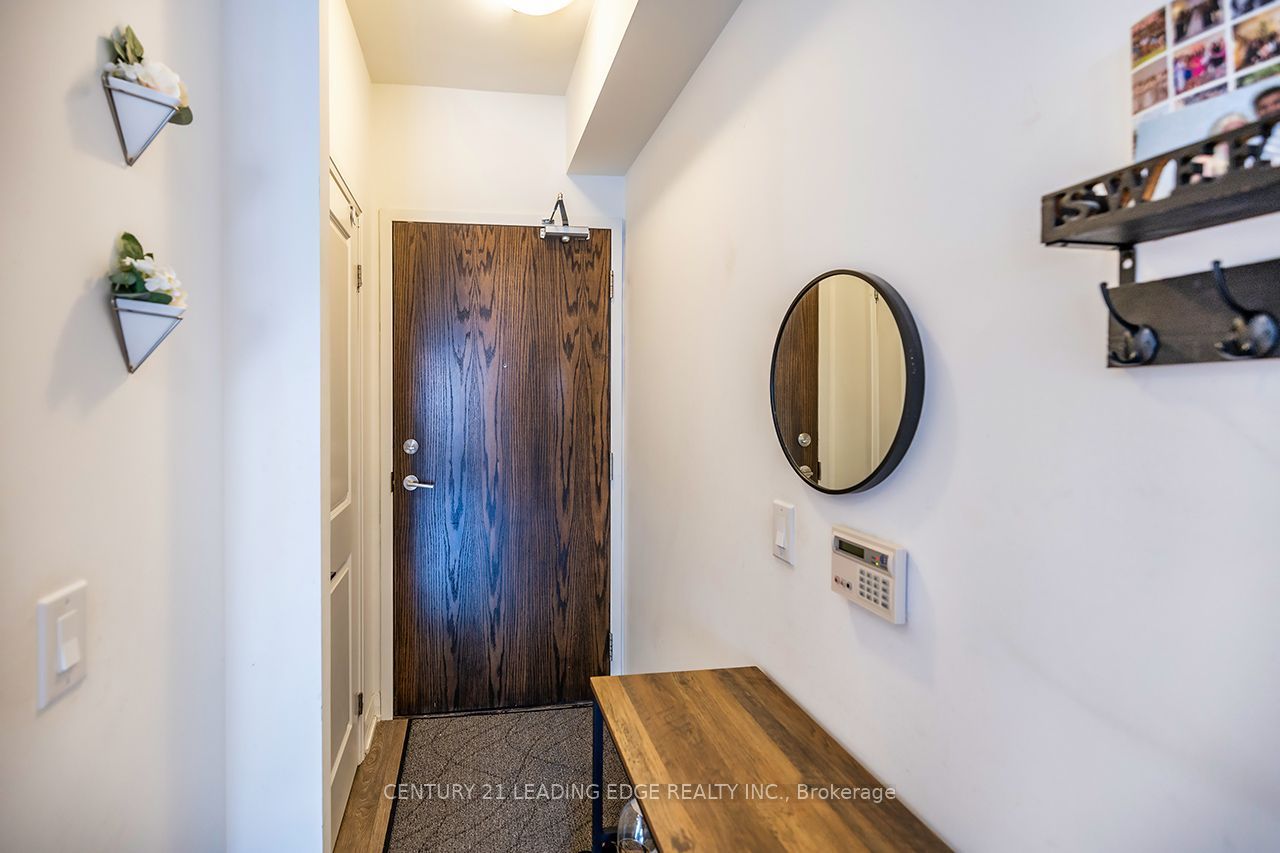 99 Eagle Rock Way 728 Property Photo 1