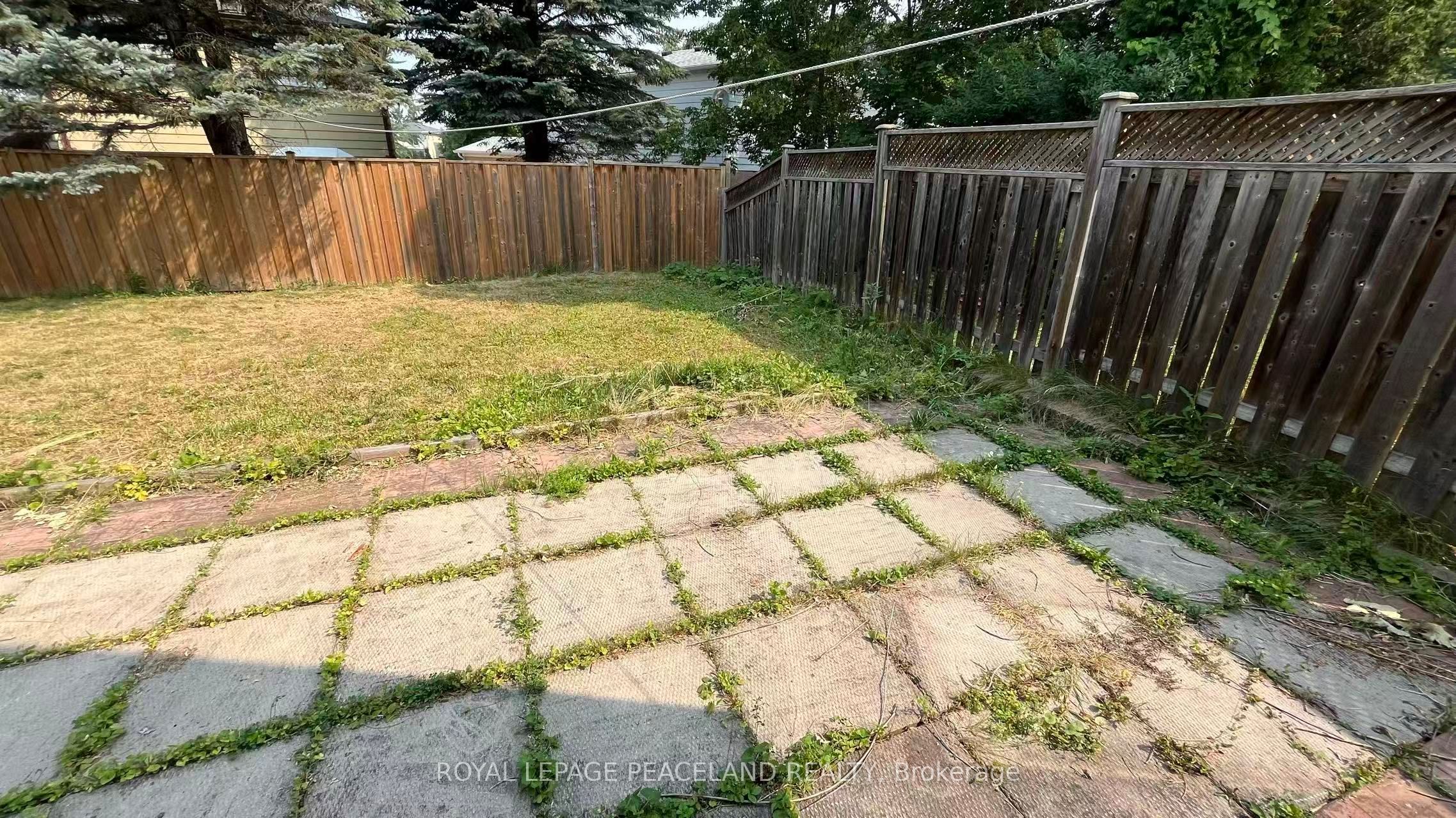 711 Irwin Crescent Property Photo 20