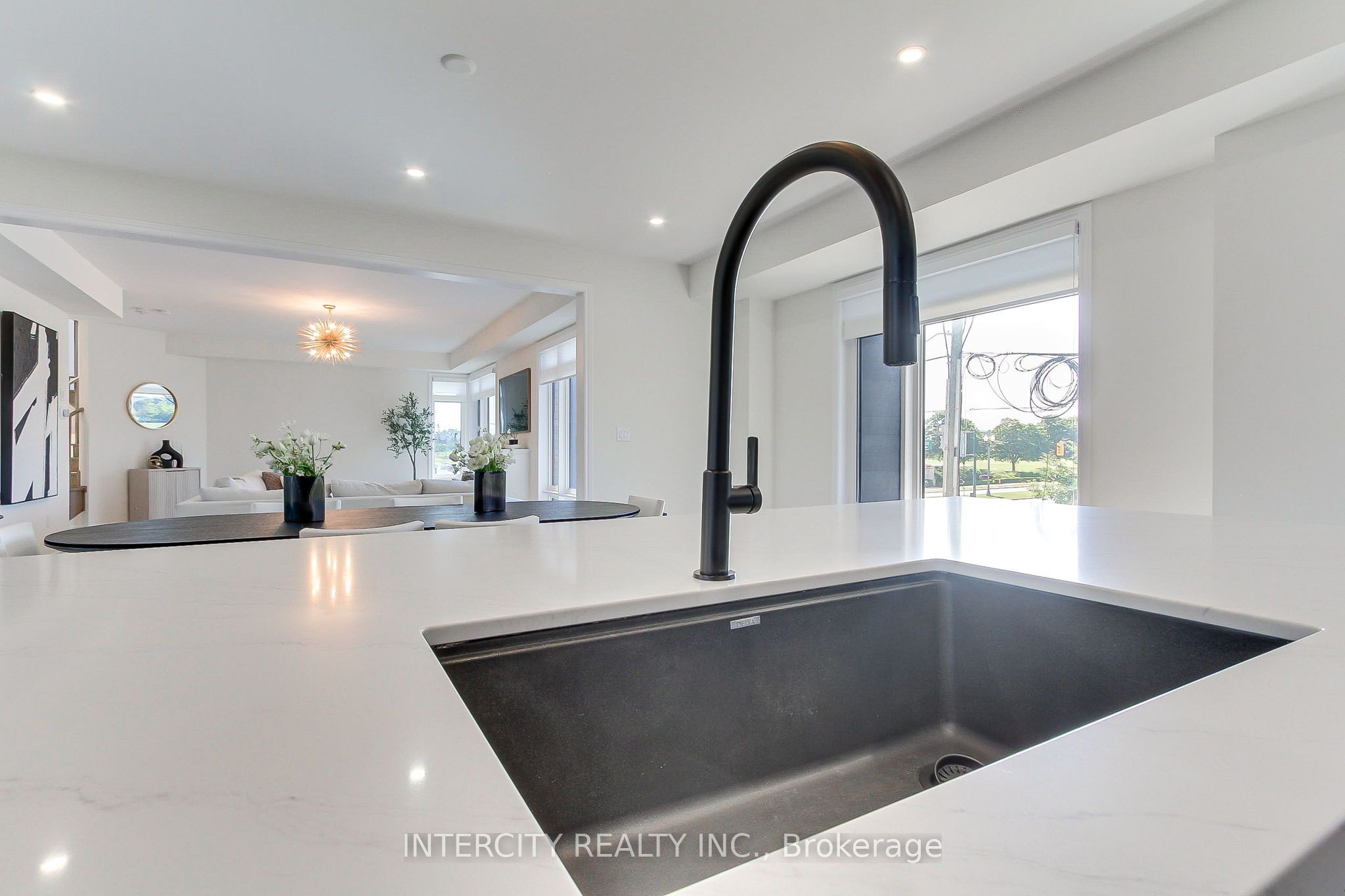 130 Blick Crescent Property Photo 29