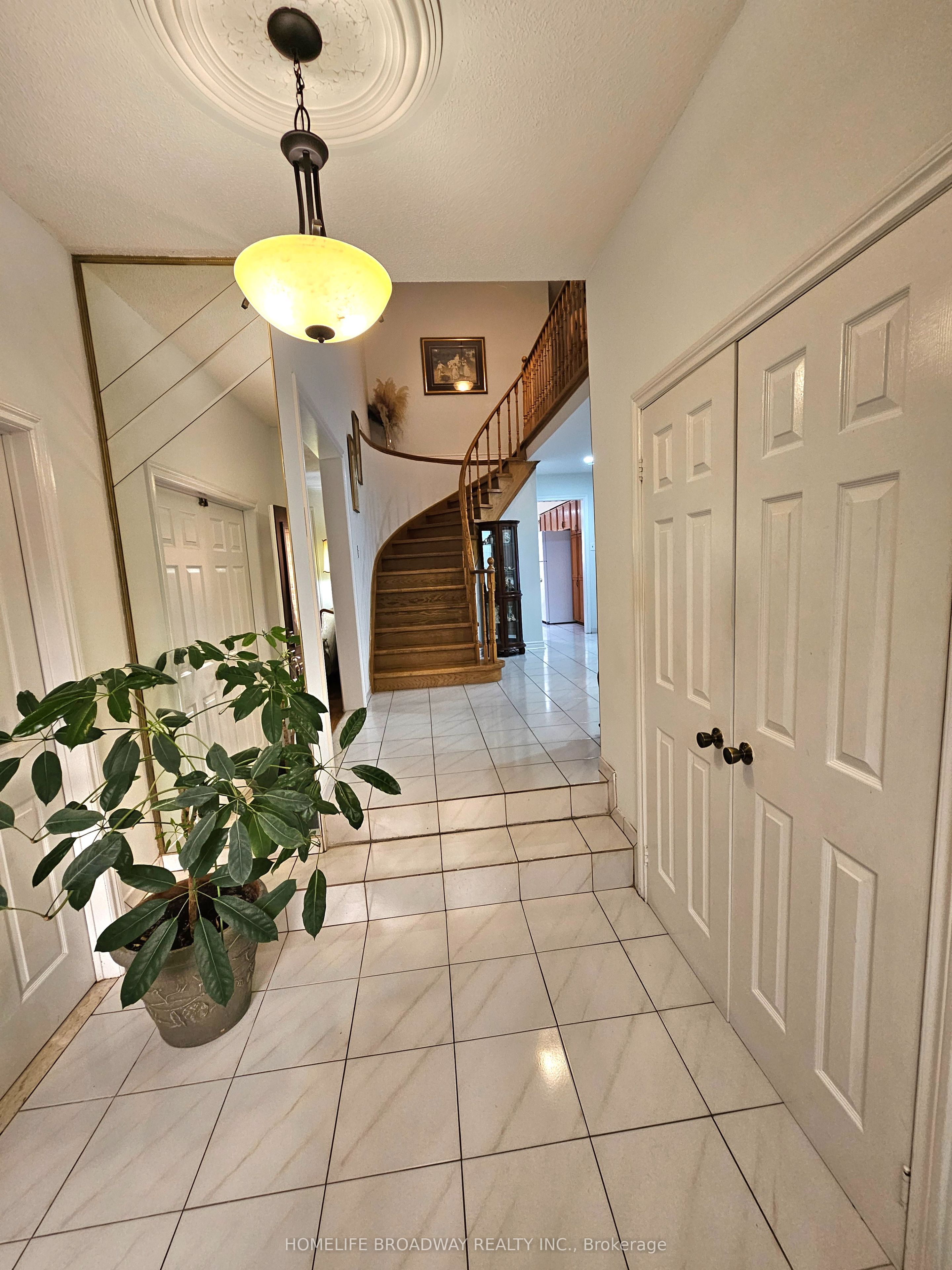 11 Perdue Court Property Photo 3