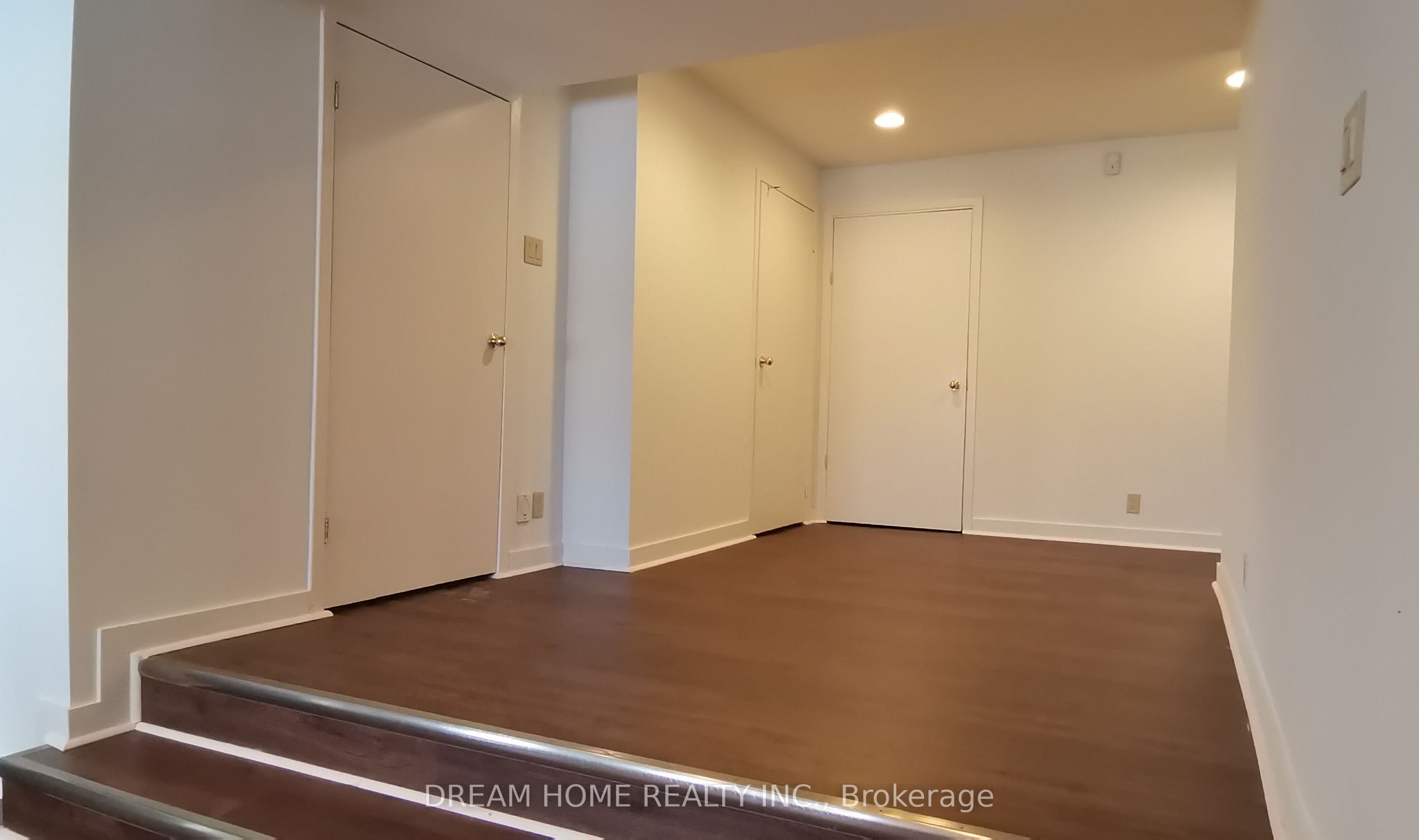 74 Lakeview Avenue Property Photo 26
