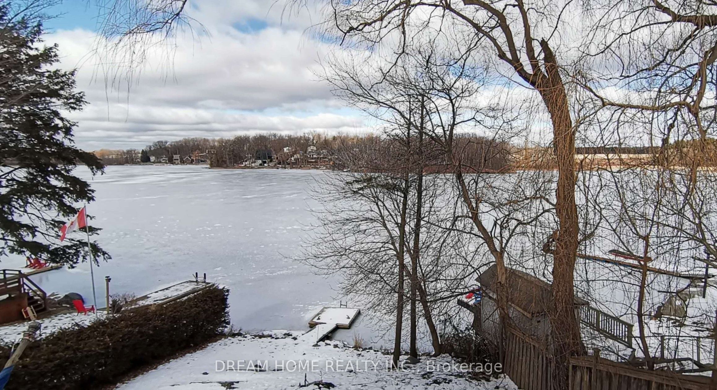 74 Lakeview Avenue Property Photo 33