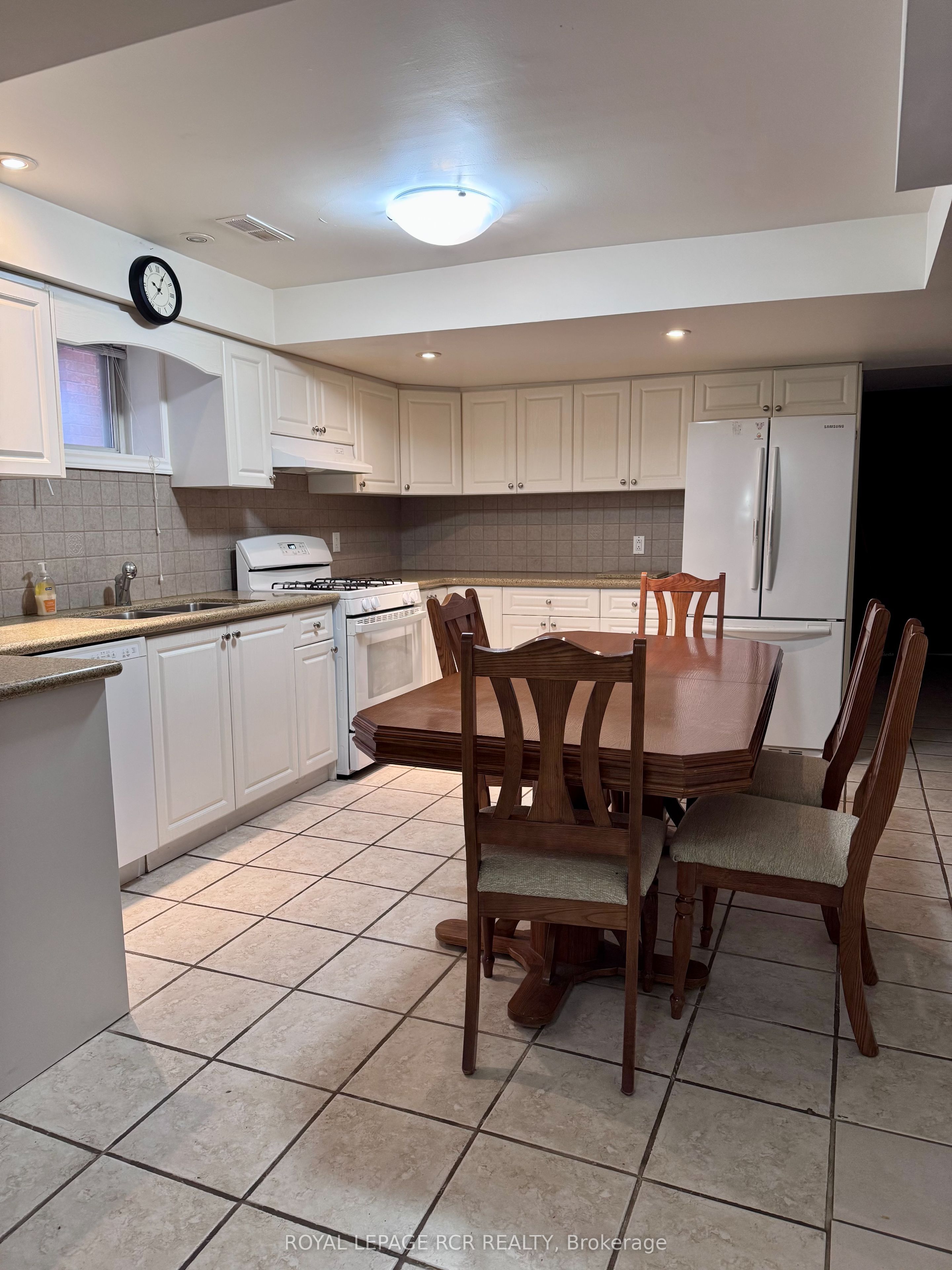47 Harmonia Crescent Property Photo 4