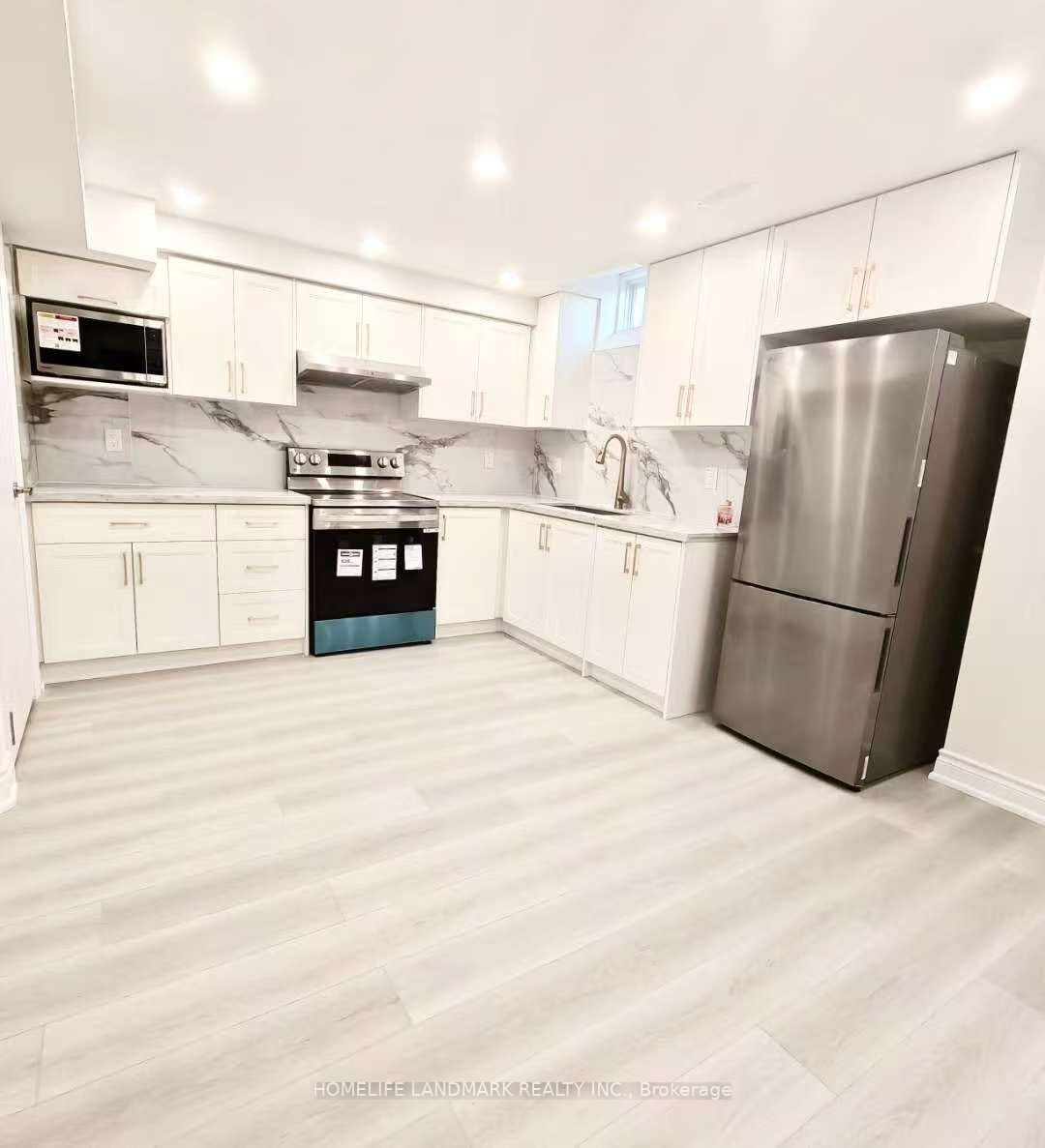 252 Borealis Avenue Property Photo 1