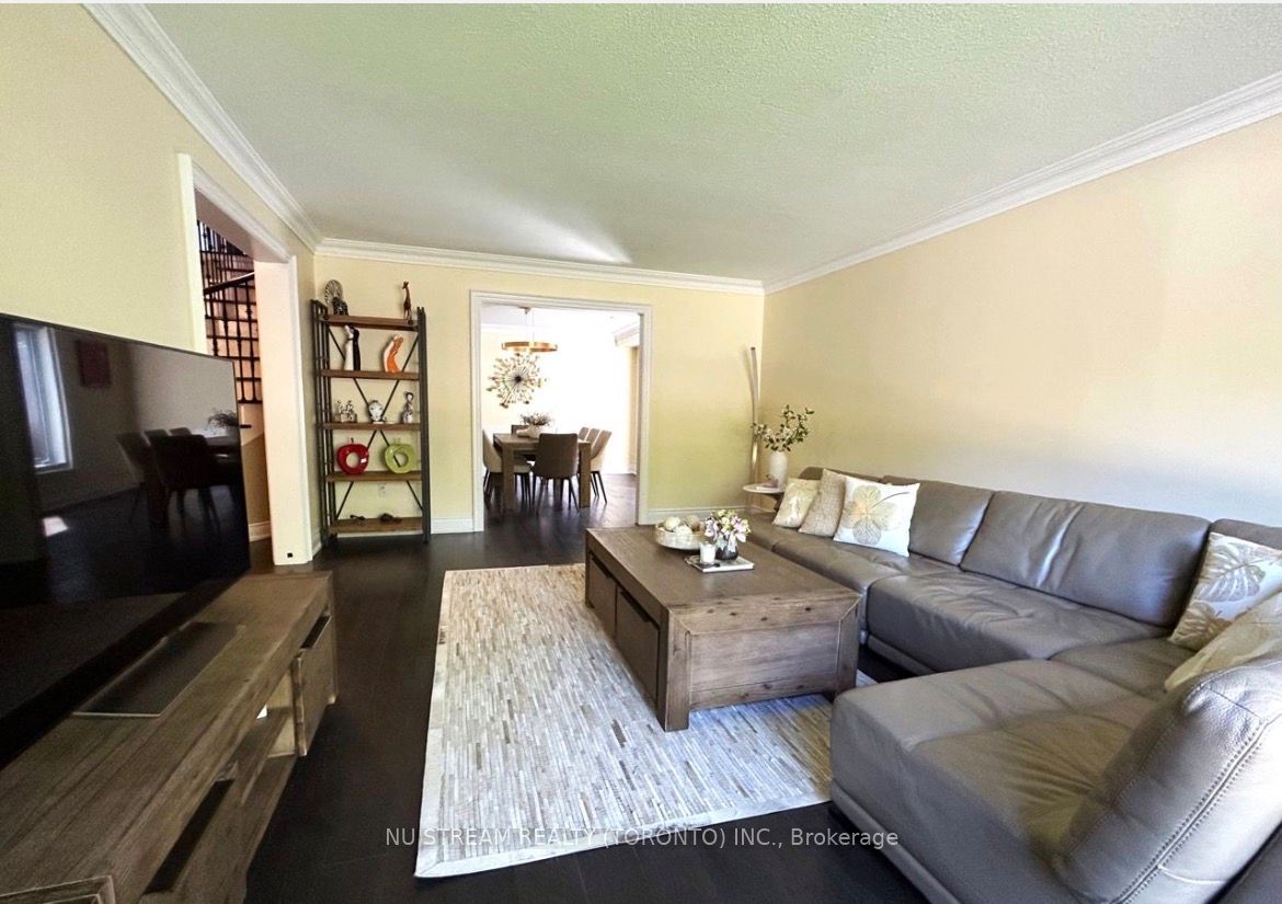 31 Ashfield Drive Property Photo 18