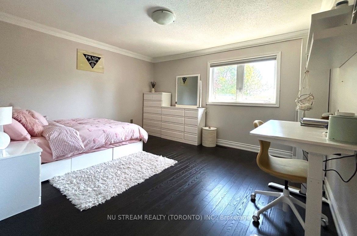 31 Ashfield Drive Property Photo 29