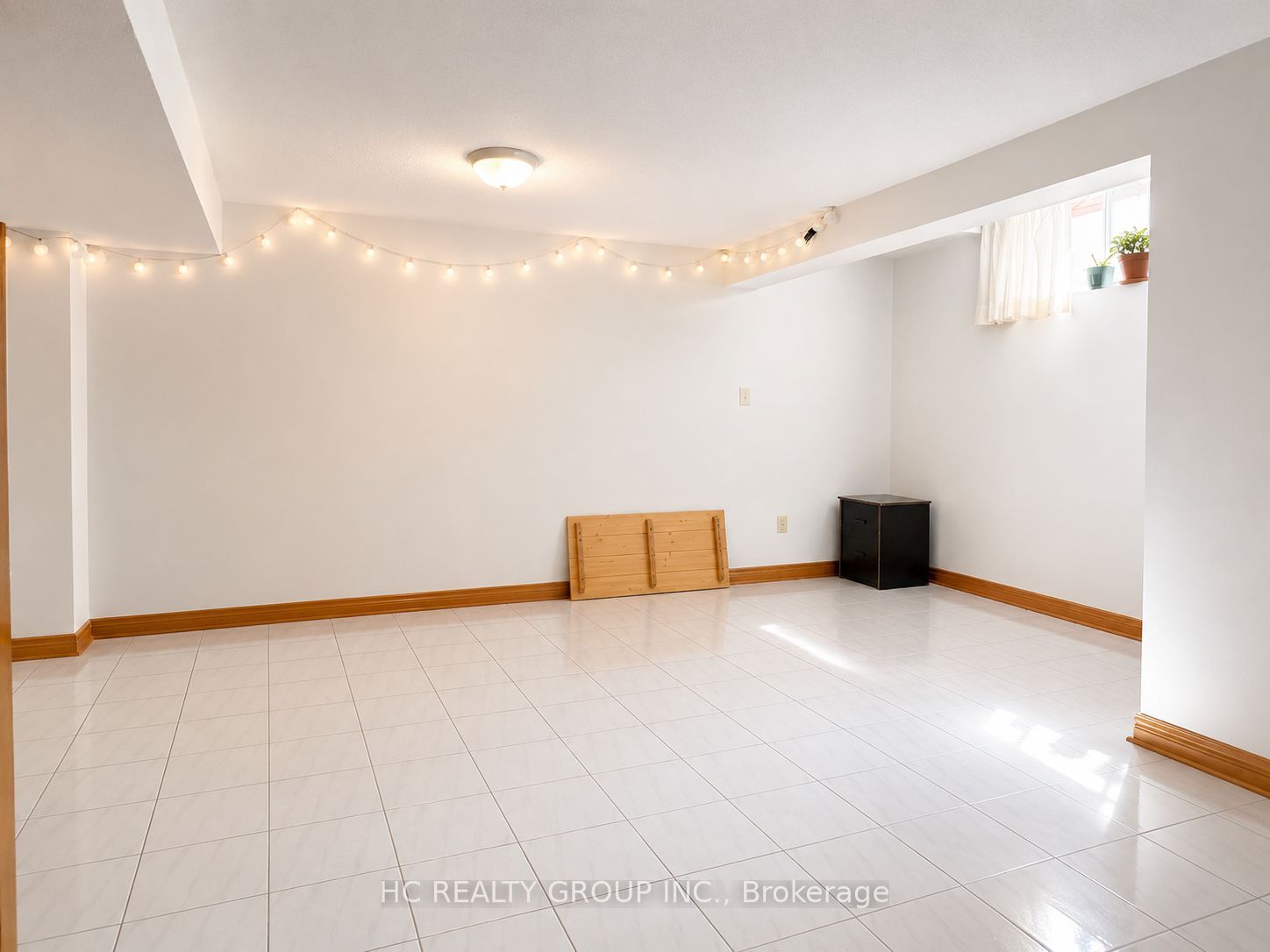 63 Santa Barbara Place E Property Photo 4