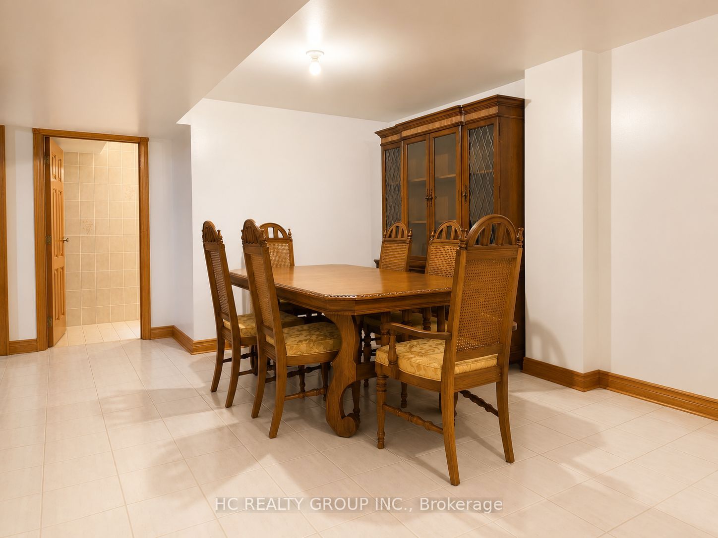 63 Santa Barbara Place E Property Photo 7