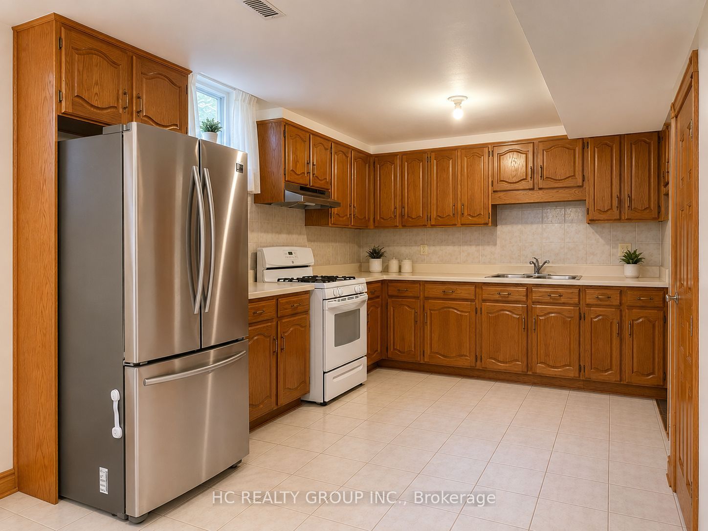 63 Santa Barbara Place E Property Photo 8