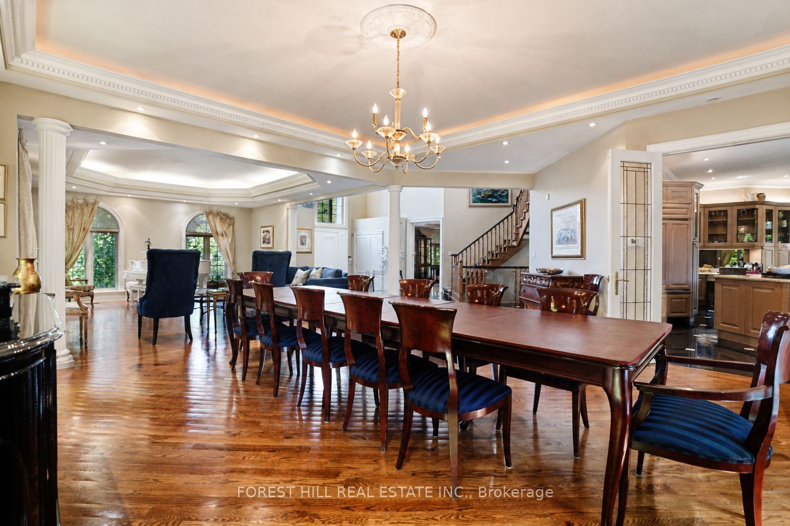 161 Renaissance Court Property Photo 11