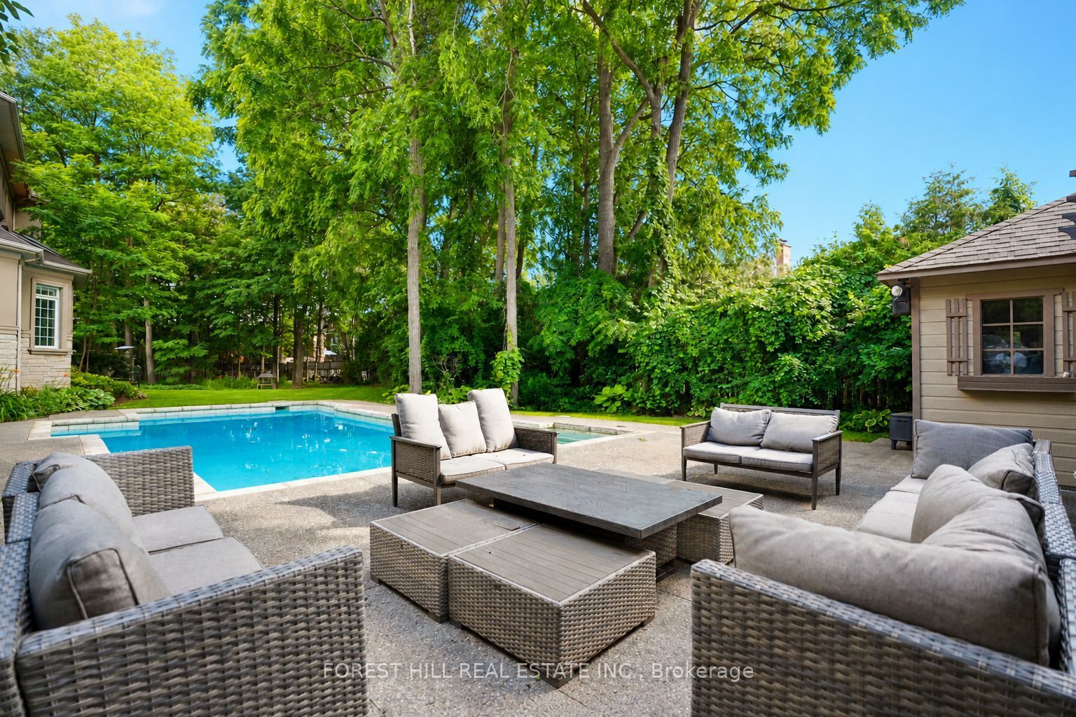 161 Renaissance Court Property Photo 41