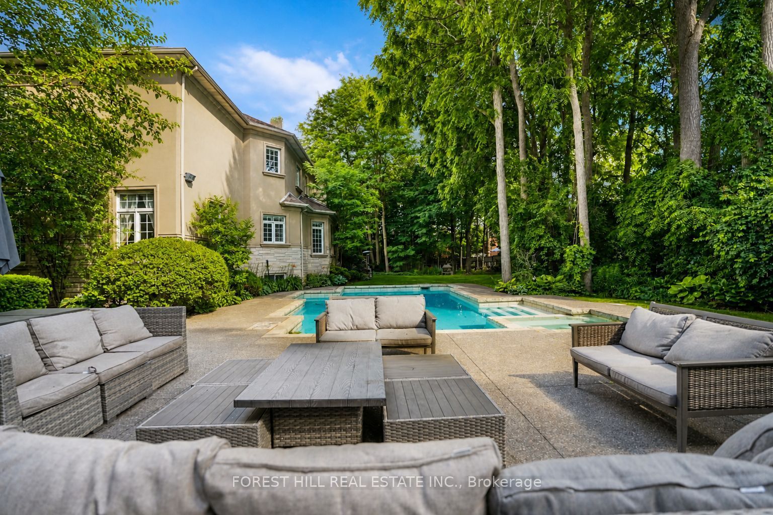 161 Renaissance Court Property Photo 46