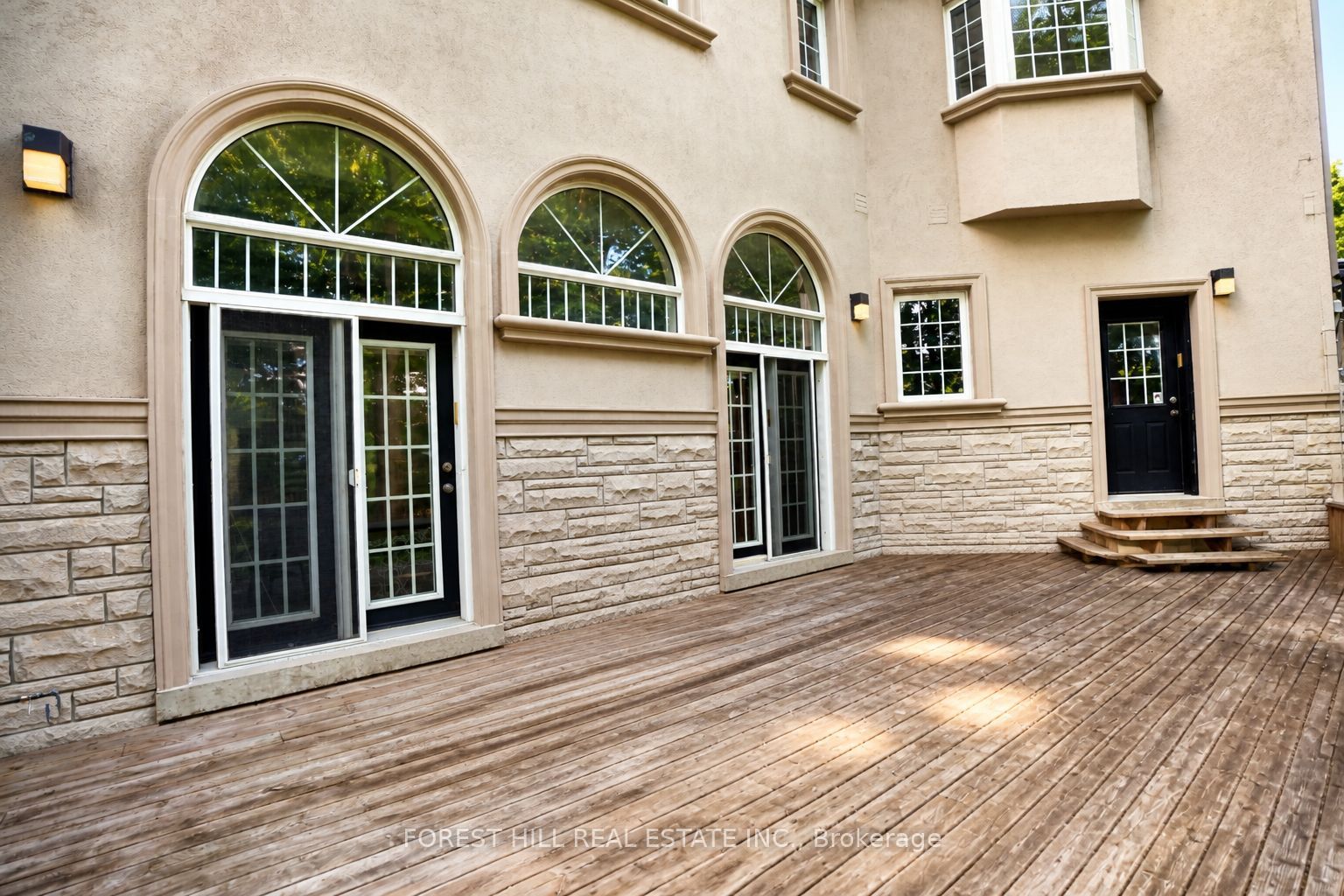 161 Renaissance Court Property Photo 48