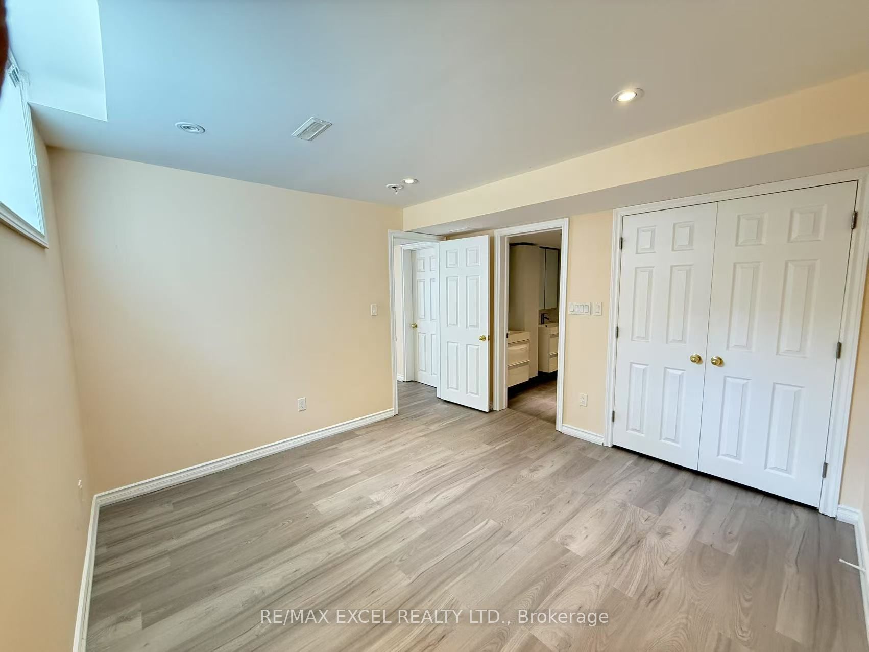 278 Ivy Jay Crescent Bsmt Property Photo 6