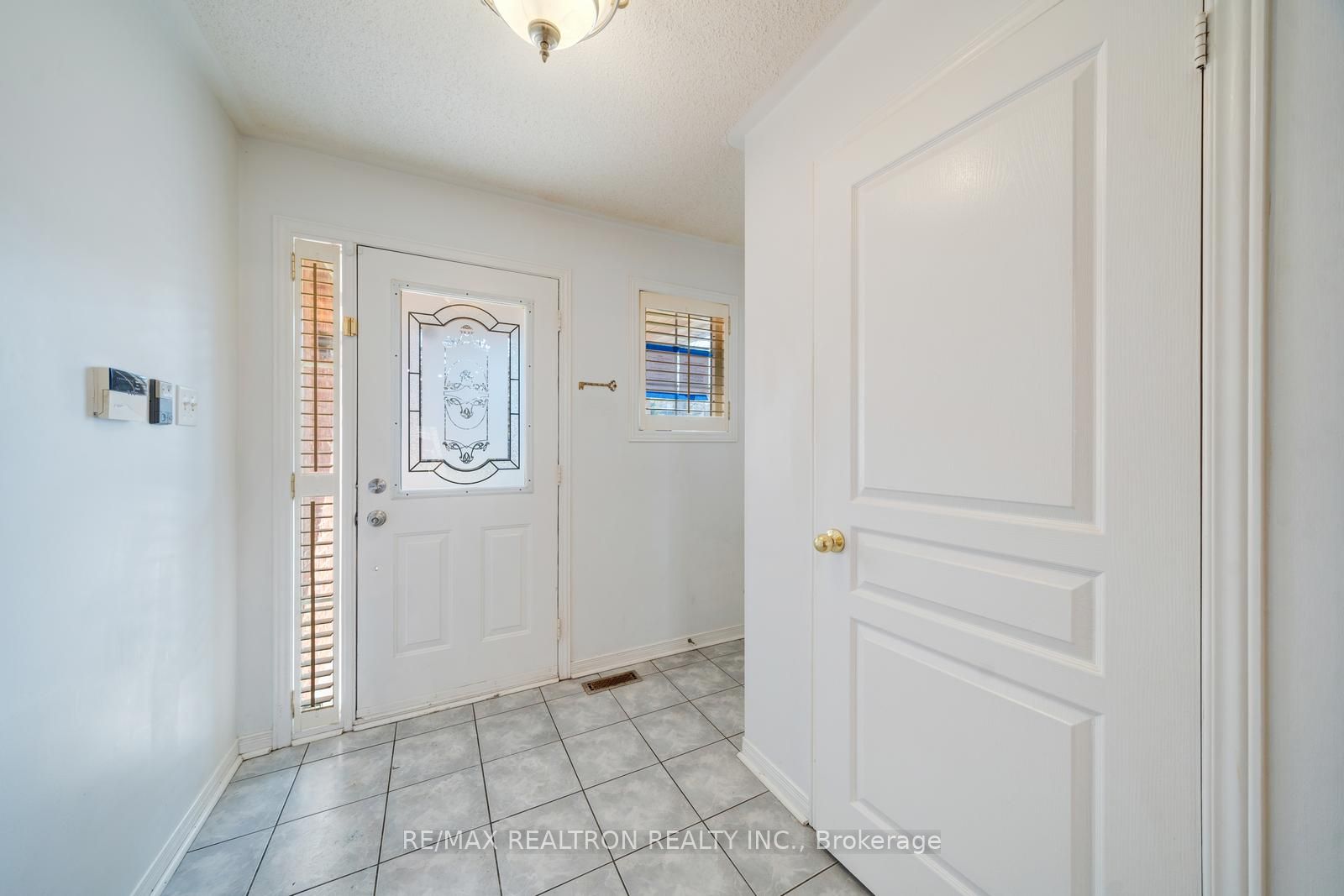 60 Harmony Road Property Photo 2