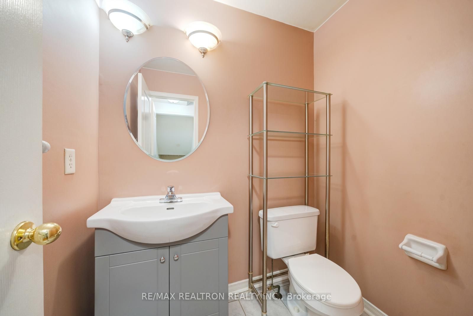 60 Harmony Road Property Photo 5