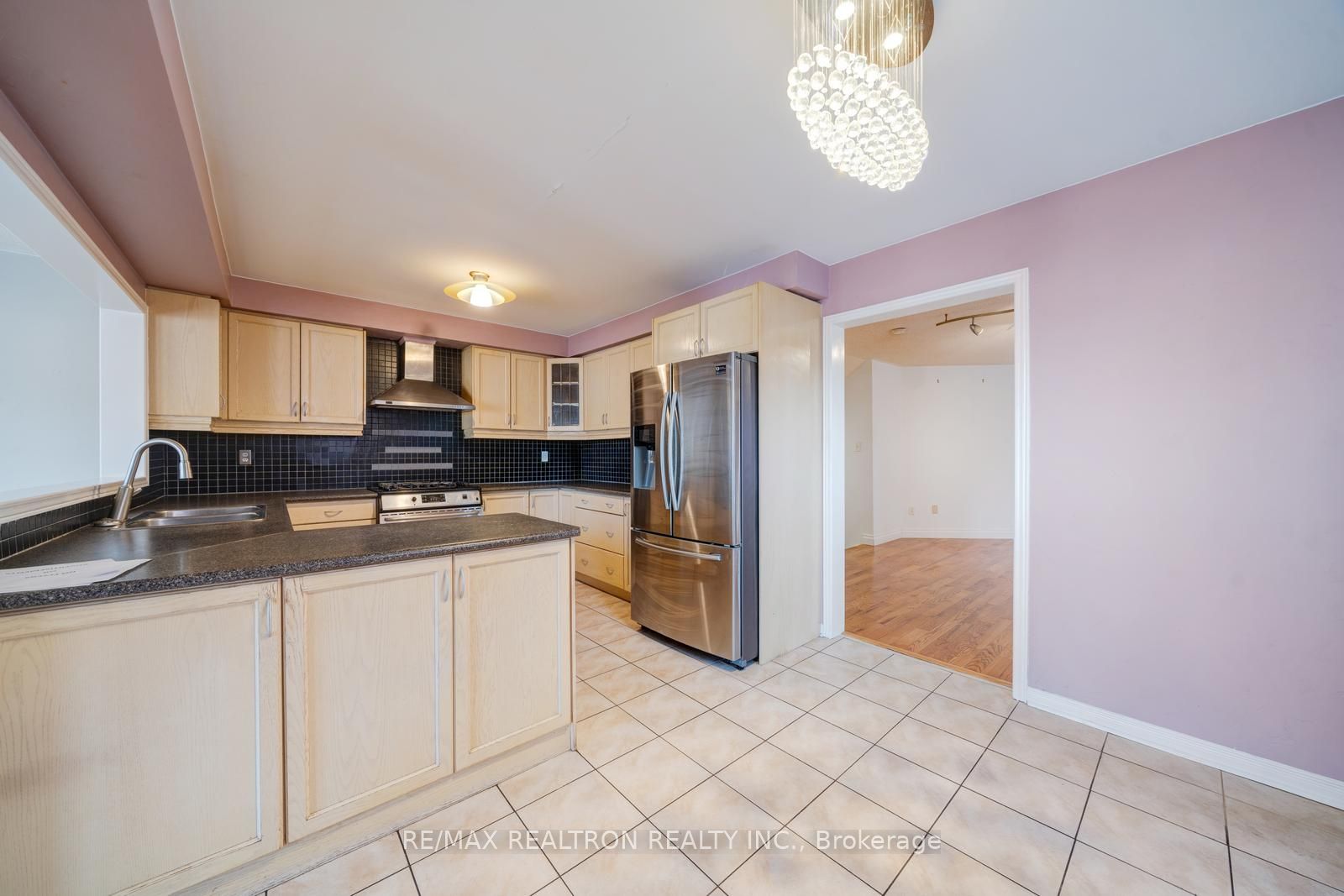 60 Harmony Road Property Photo 9