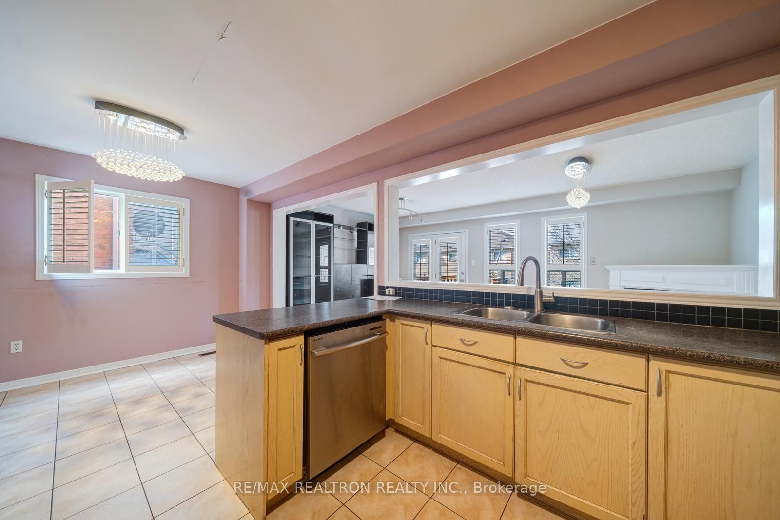 60 Harmony Road Property Photo 12