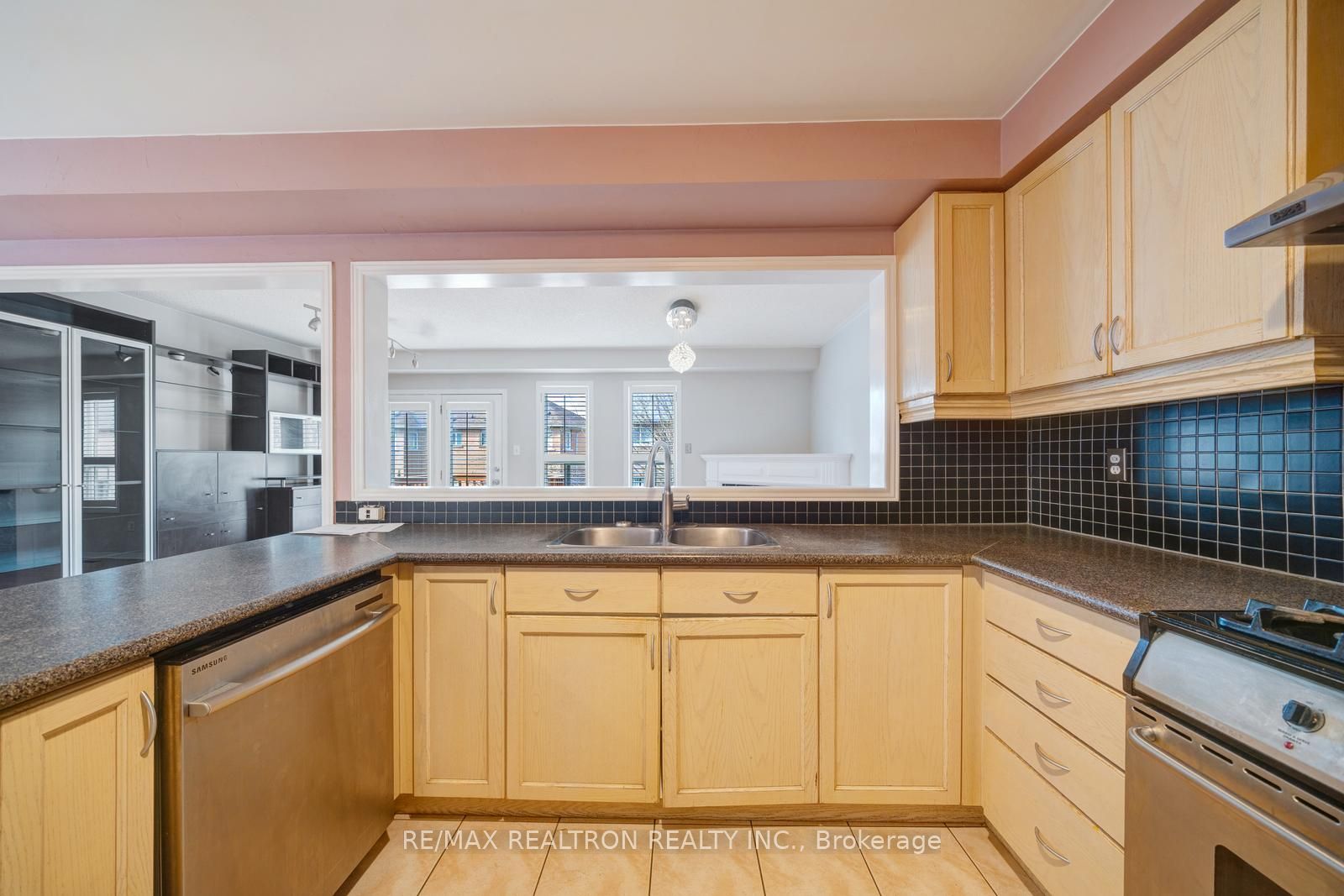 60 Harmony Road Property Photo 13