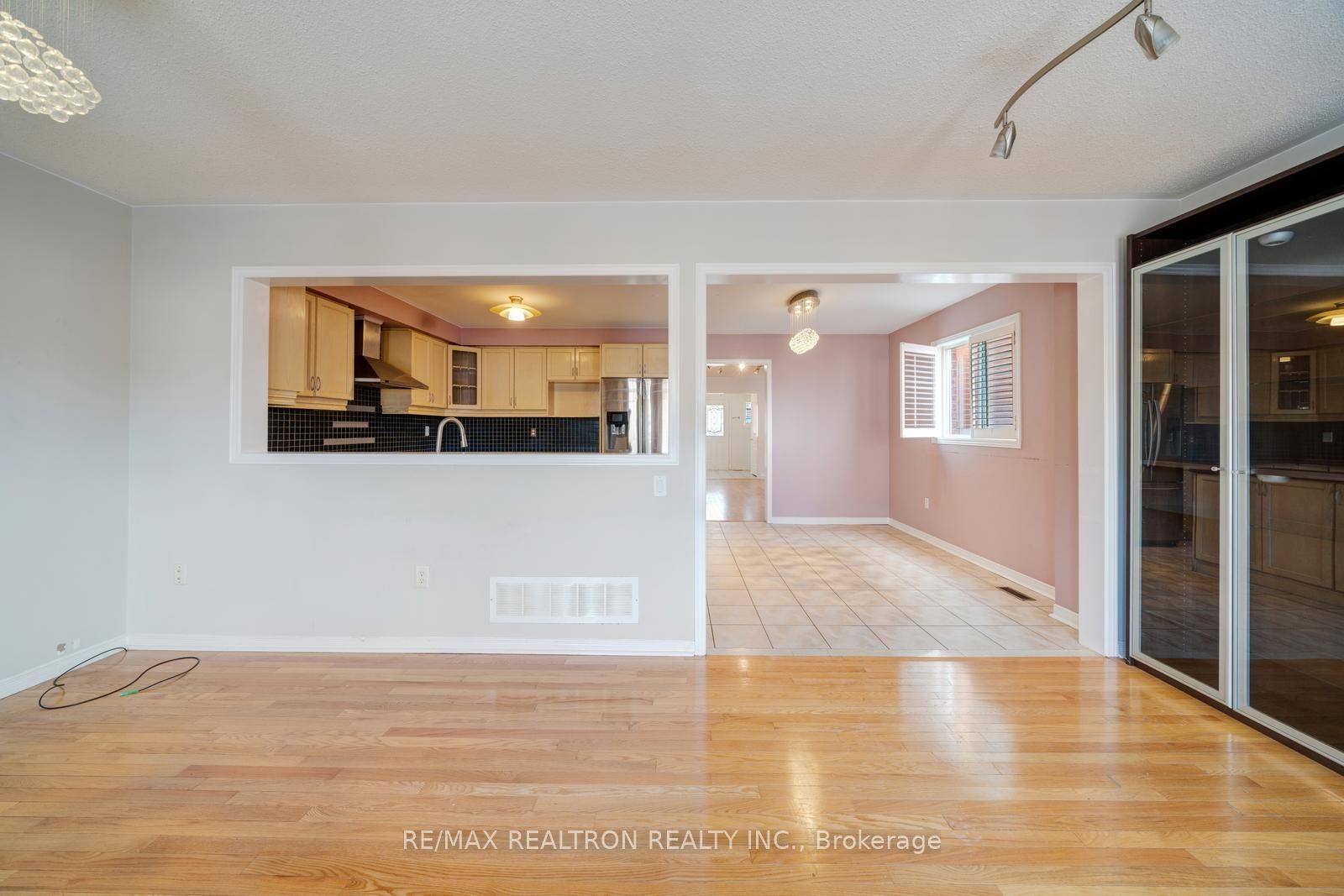 60 Harmony Road Property Photo 15