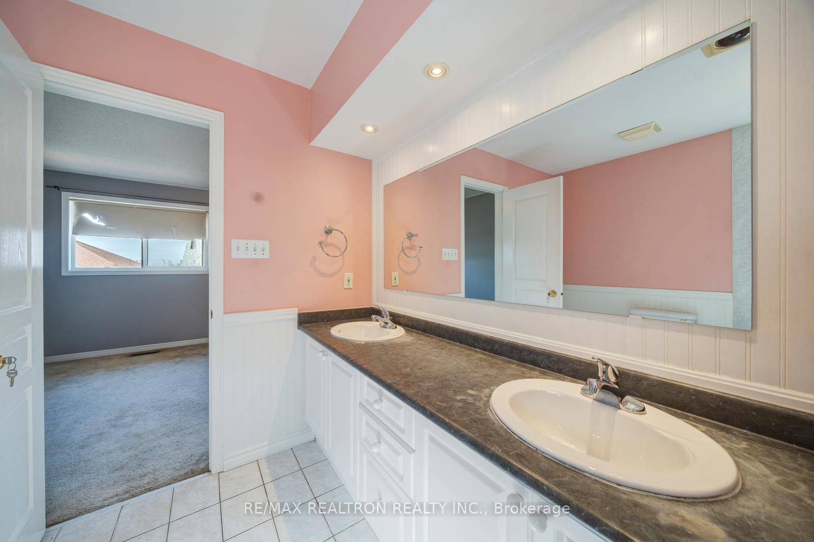 60 Harmony Road Property Photo 30
