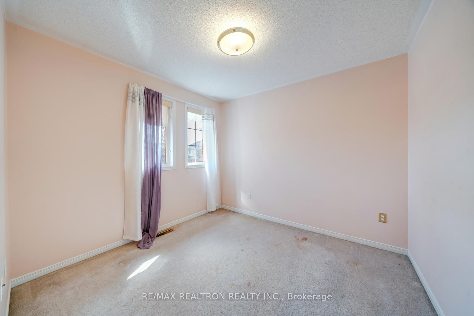 60 Harmony Road Property Photo 36