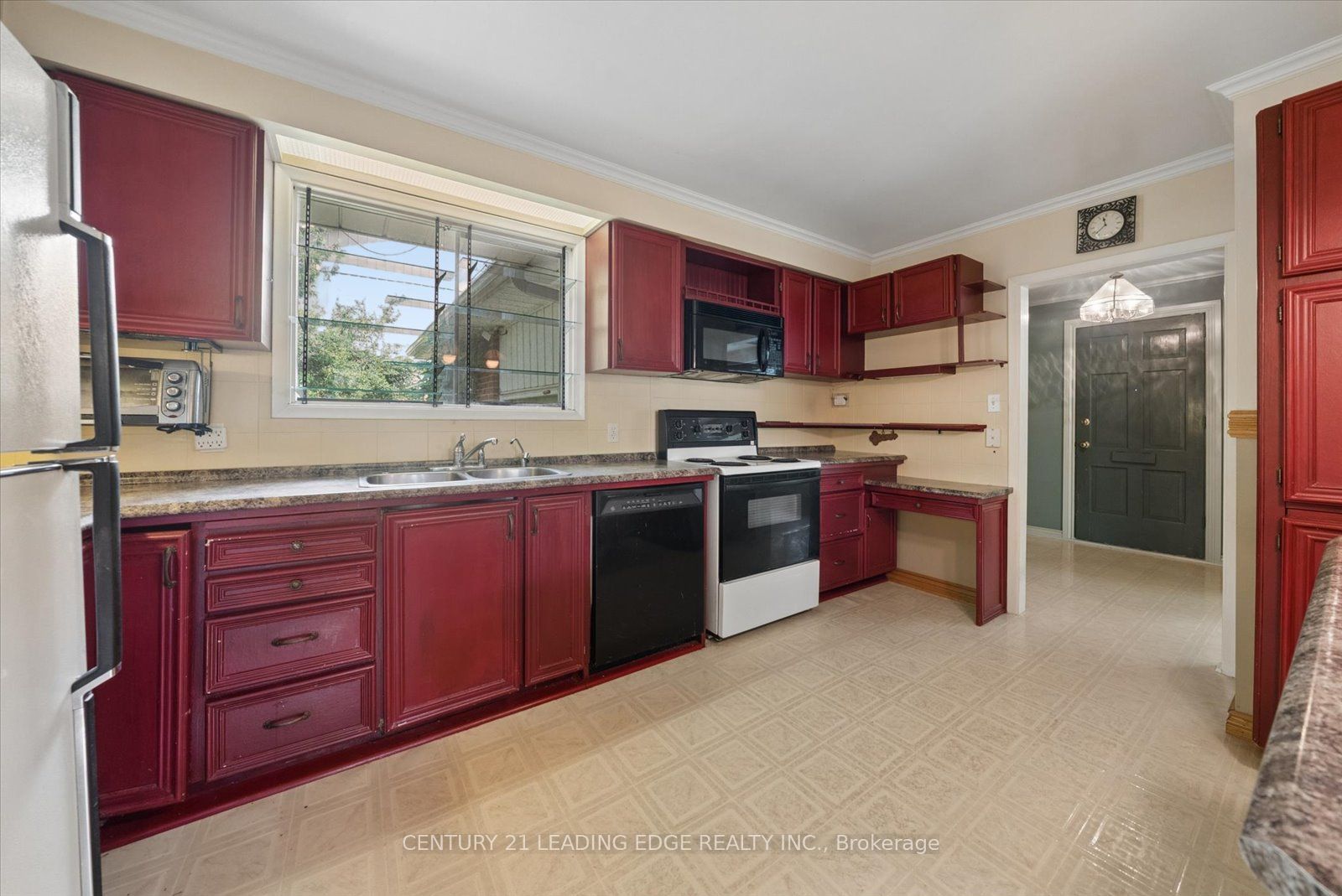 6 Thomas Kinnear Court Property Photo 14