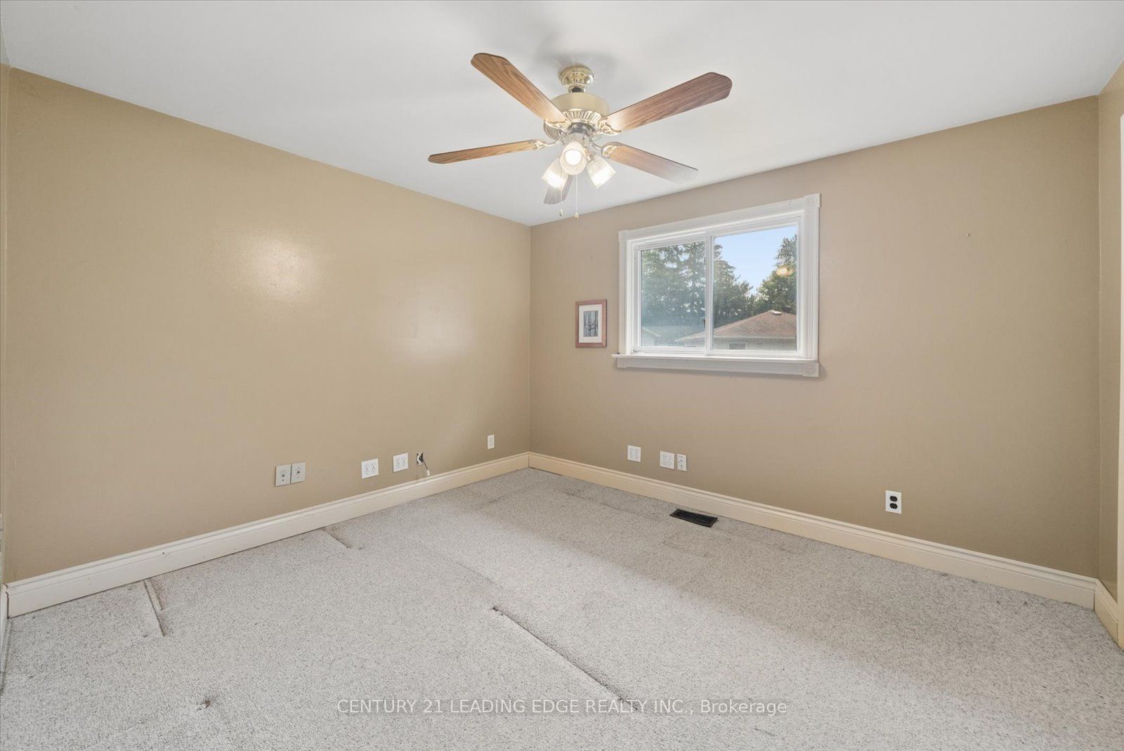 6 Thomas Kinnear Court Property Photo 29