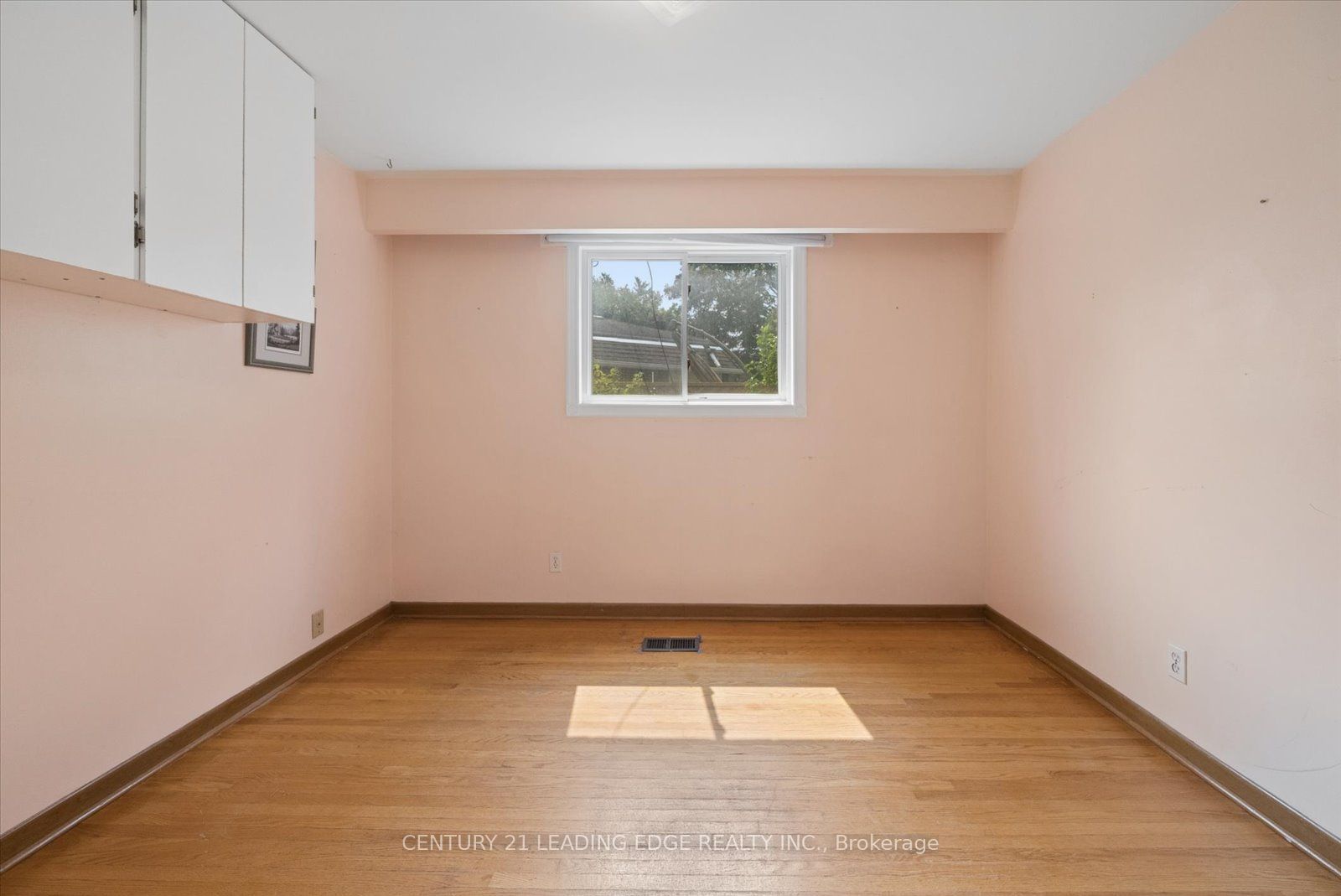 6 Thomas Kinnear Court Property Photo 37