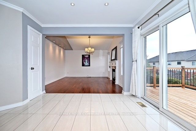 73 Laurendale Avenue Property Photo 15