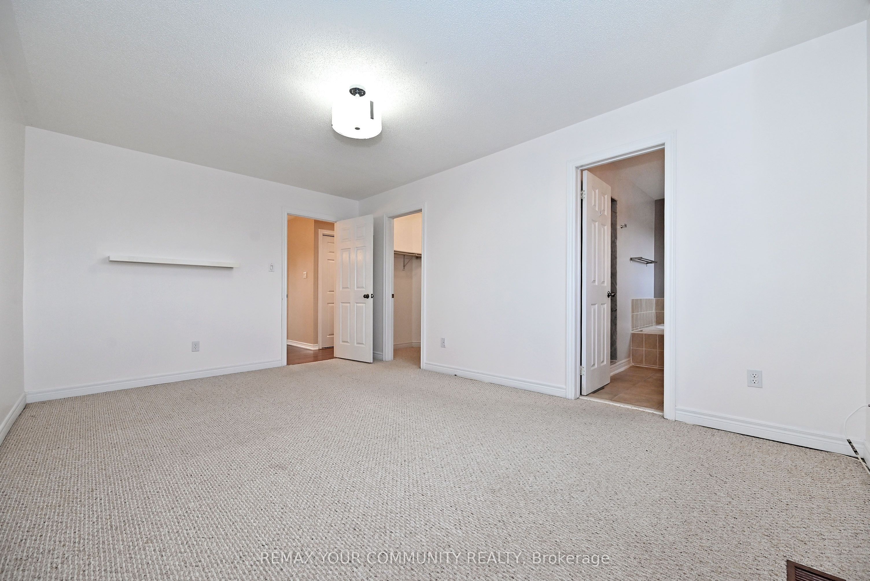 73 Laurendale Avenue Property Photo 35