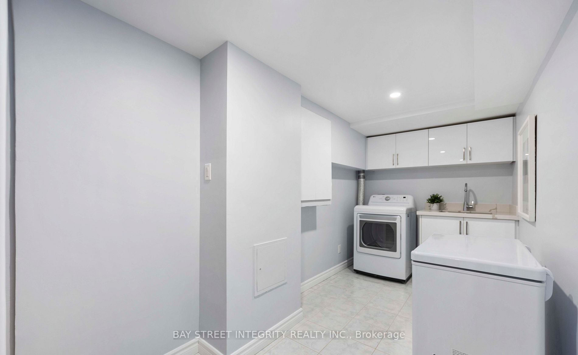 22 Dunbar Crescent Property Photo 24