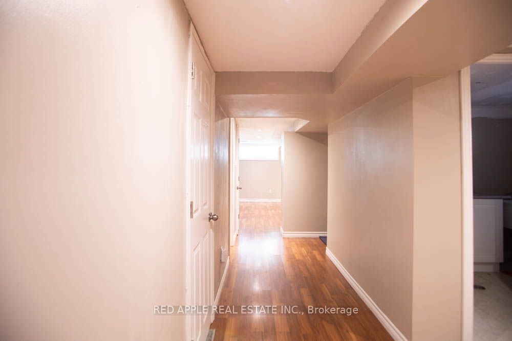 126 Longford Drive Property Photo 9