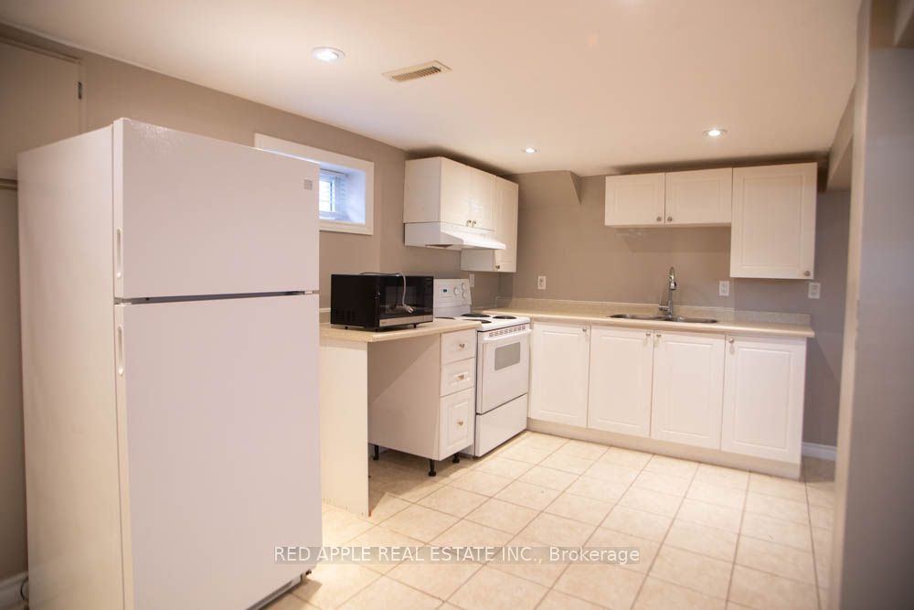 126 Longford Drive Property Photo 13