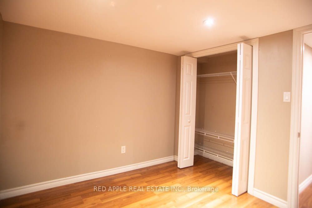 126 Longford Drive Property Photo 24
