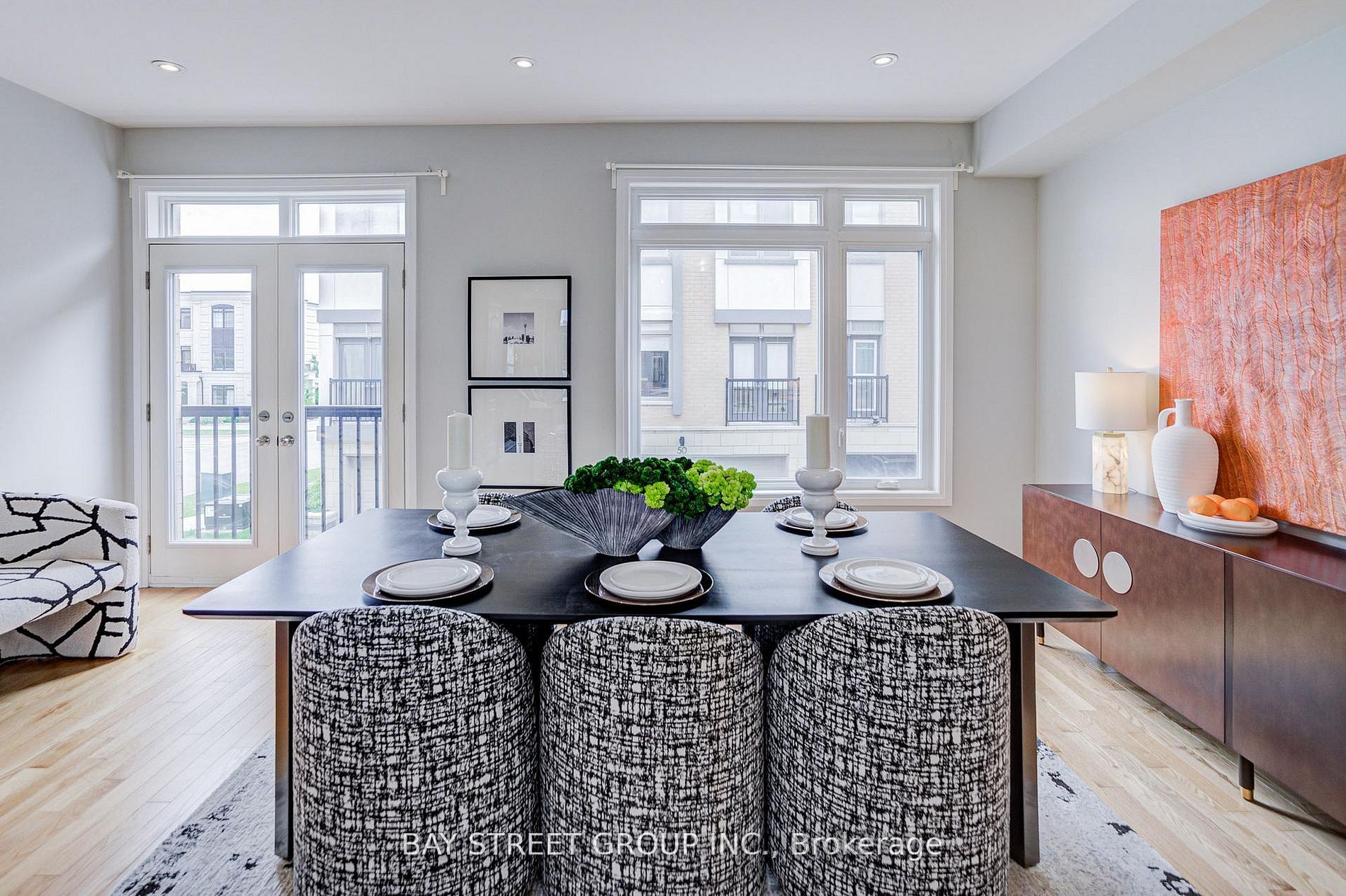 6 Teasel Way Property Photo 3