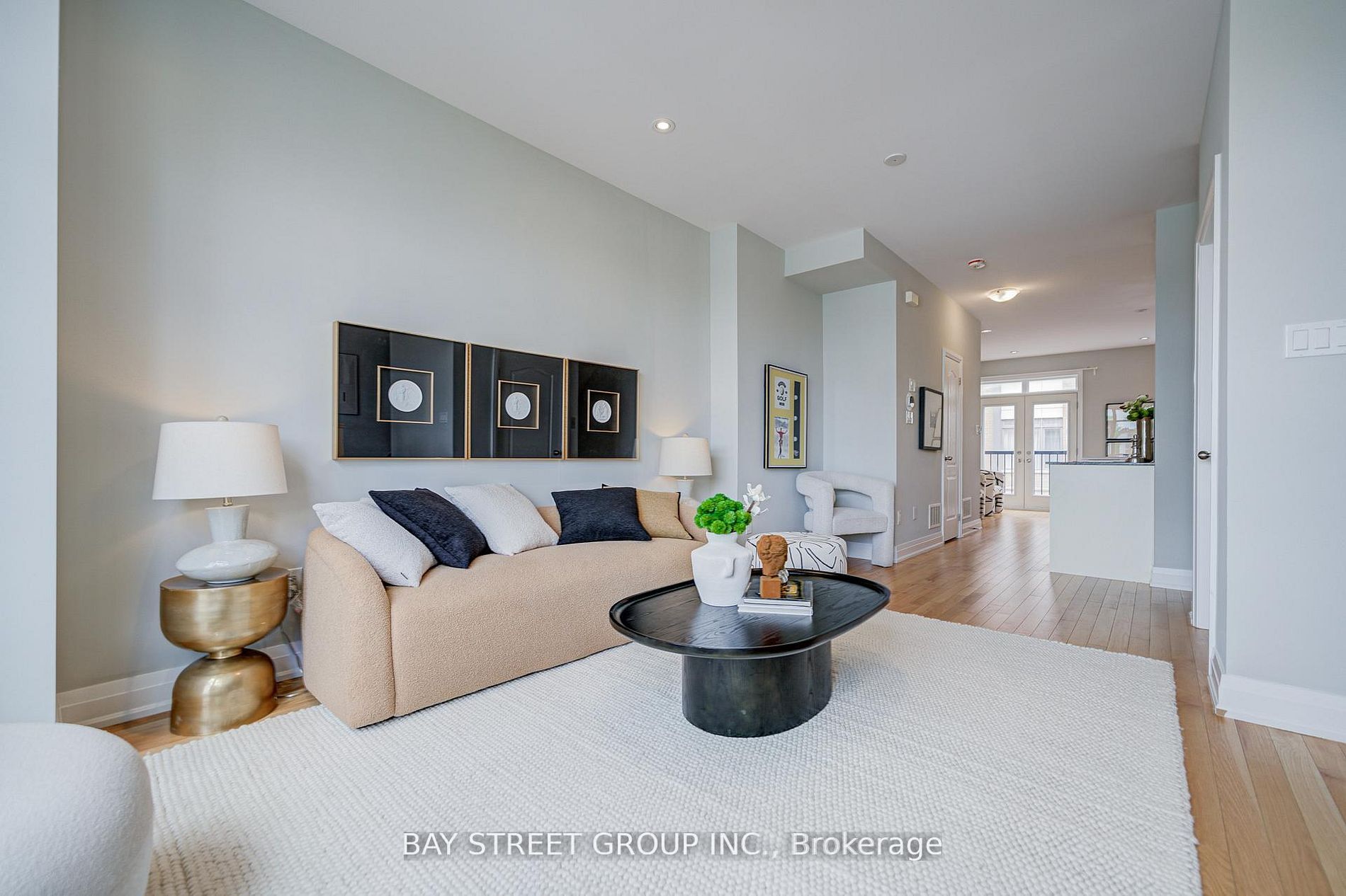 6 Teasel Way Property Photo 11