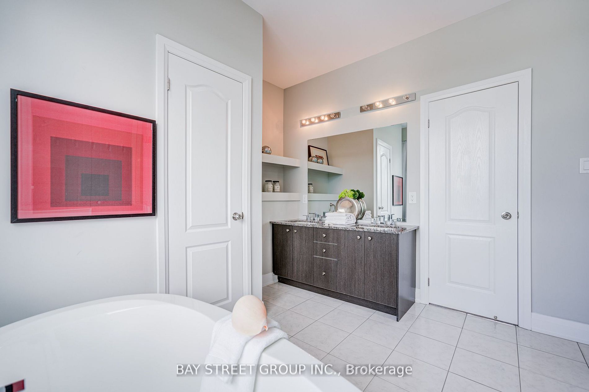 6 Teasel Way Property Photo 15