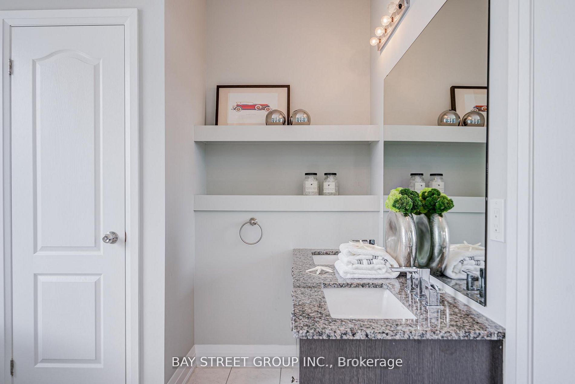 6 Teasel Way Property Photo 16