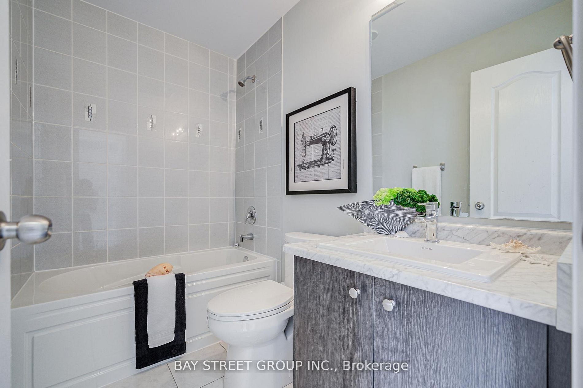 6 Teasel Way Property Photo 23