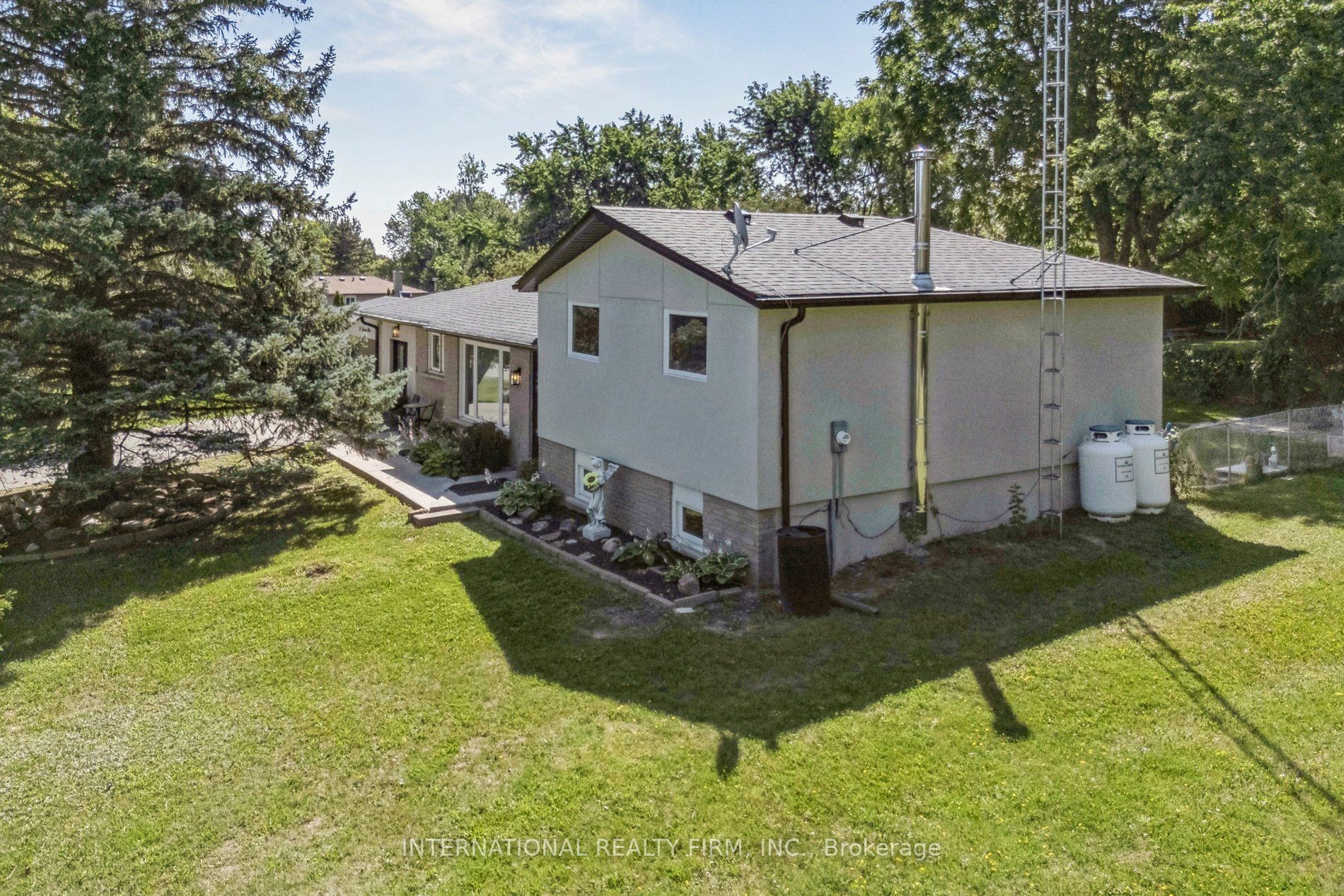 29 Jamieson Drive Property Photo 2