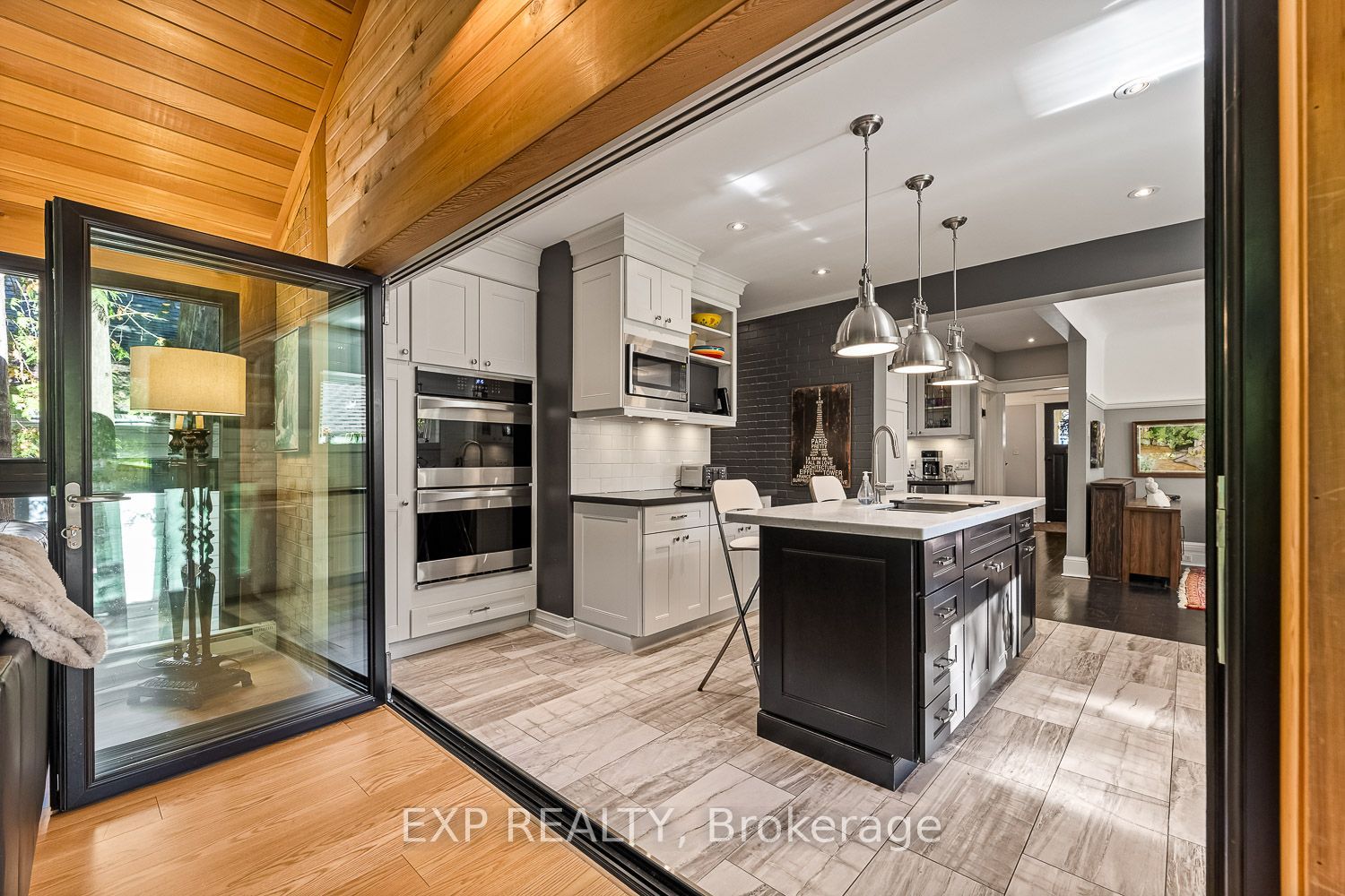 208 Lorne Avenue Property Photo 17