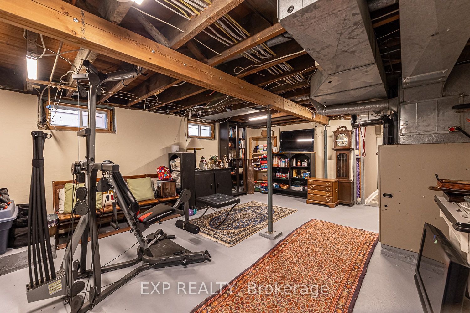 208 Lorne Avenue Property Photo 34
