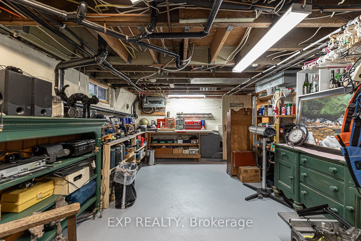 208 Lorne Avenue Property Photo 35