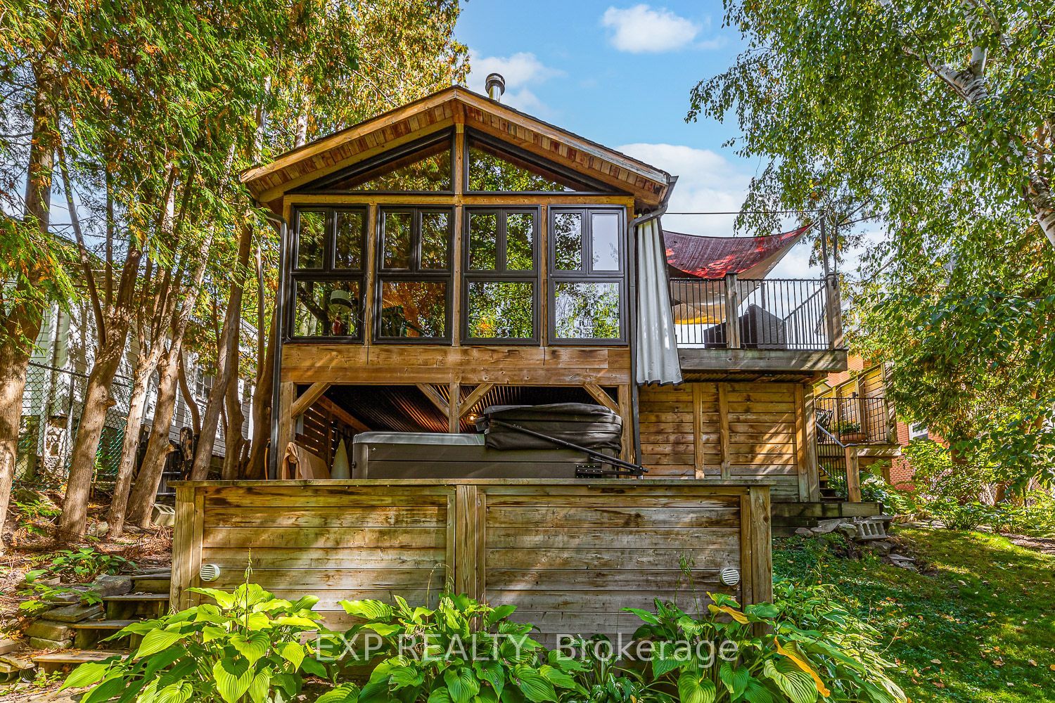 208 Lorne Avenue Property Photo 44