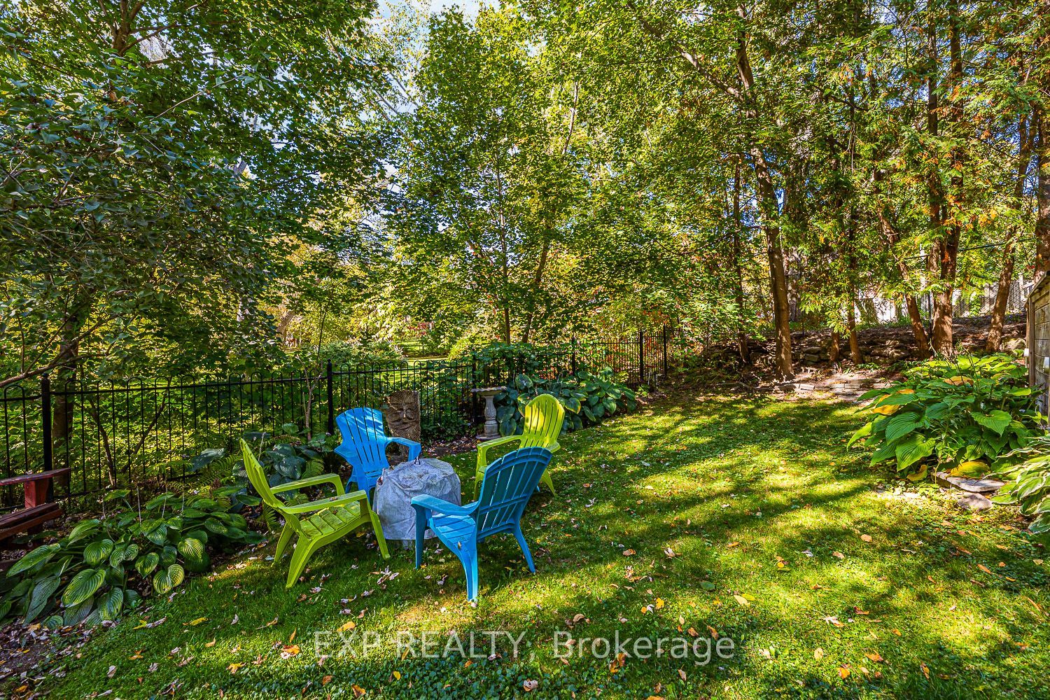 208 Lorne Avenue Property Photo 45