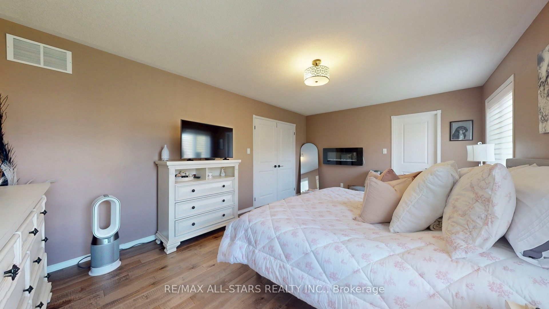 9 Confederation Drive Property Photo 28