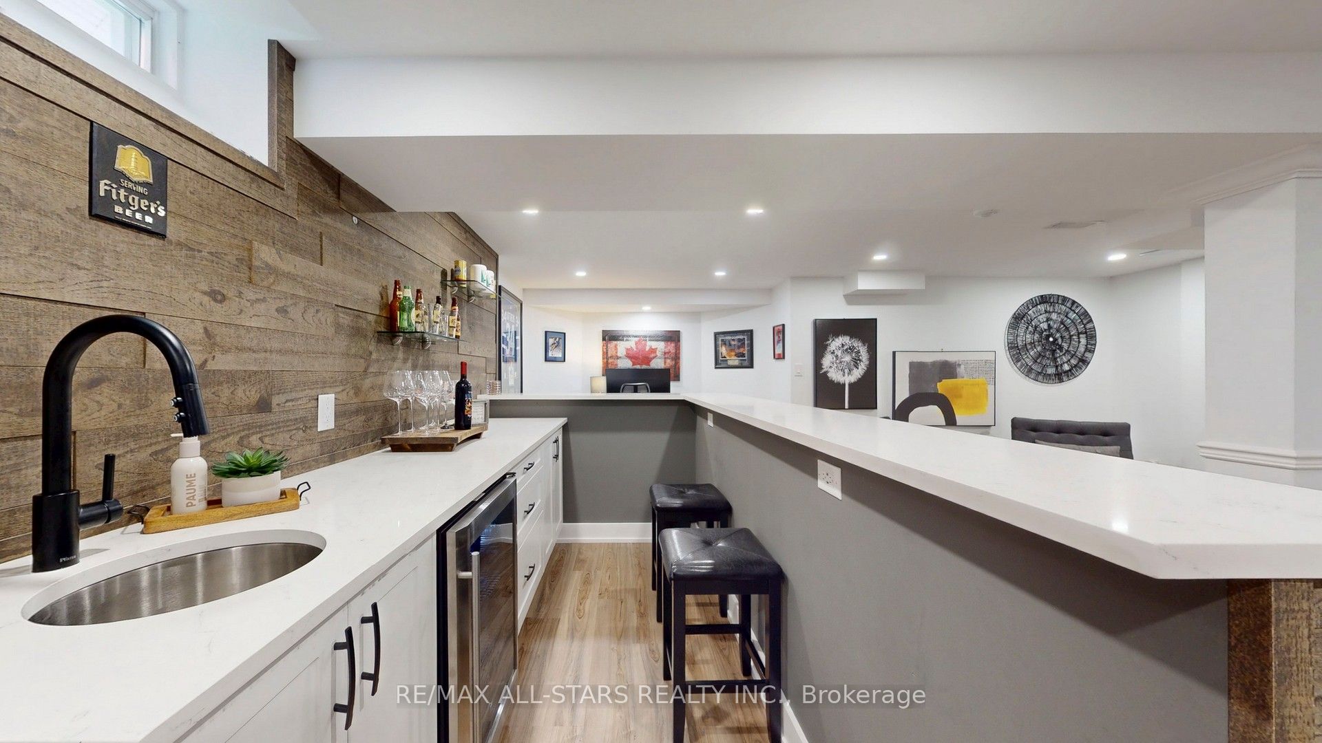 9 Confederation Drive Property Photo 38