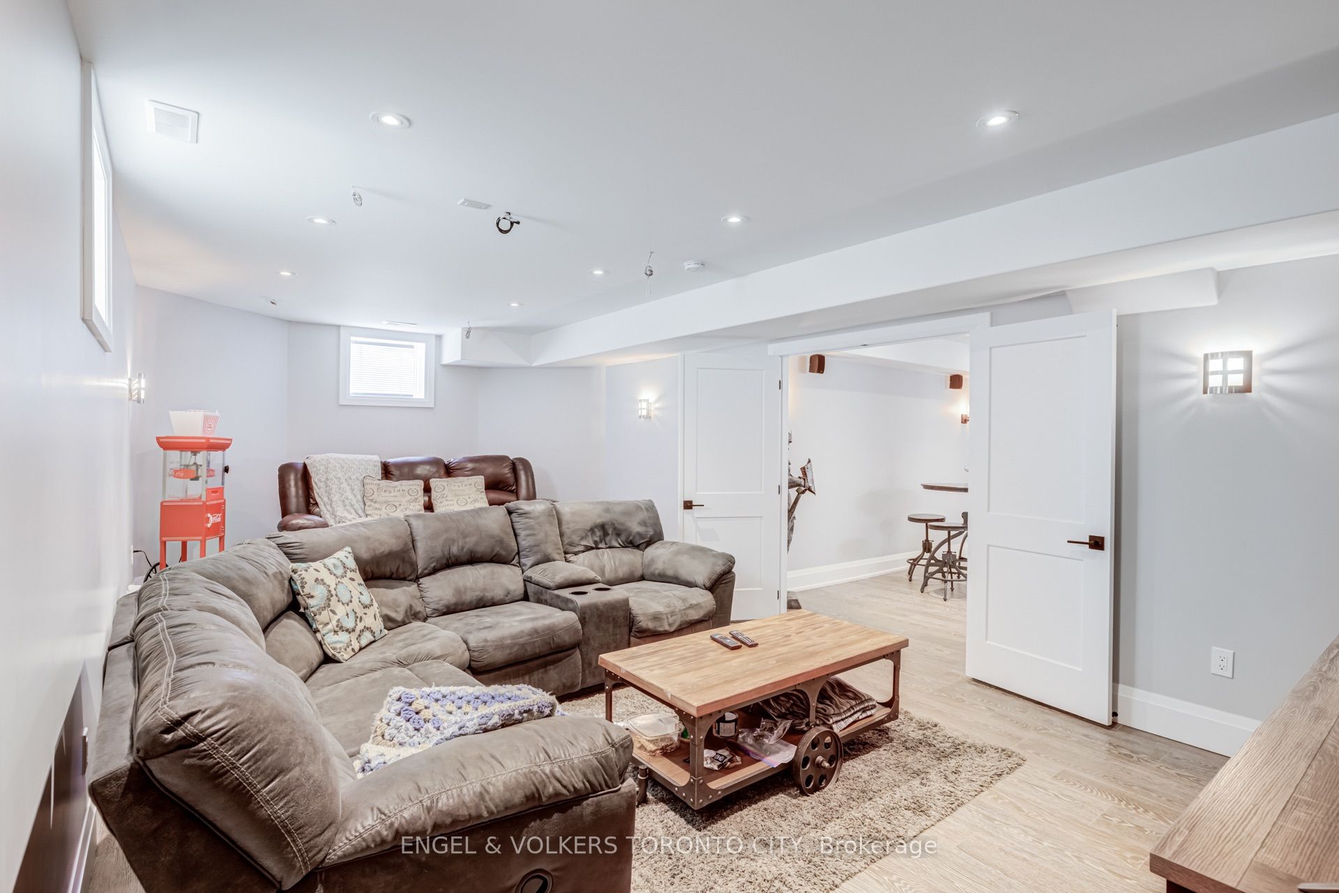 1288 Shore Acres Drive Property Photo 44
